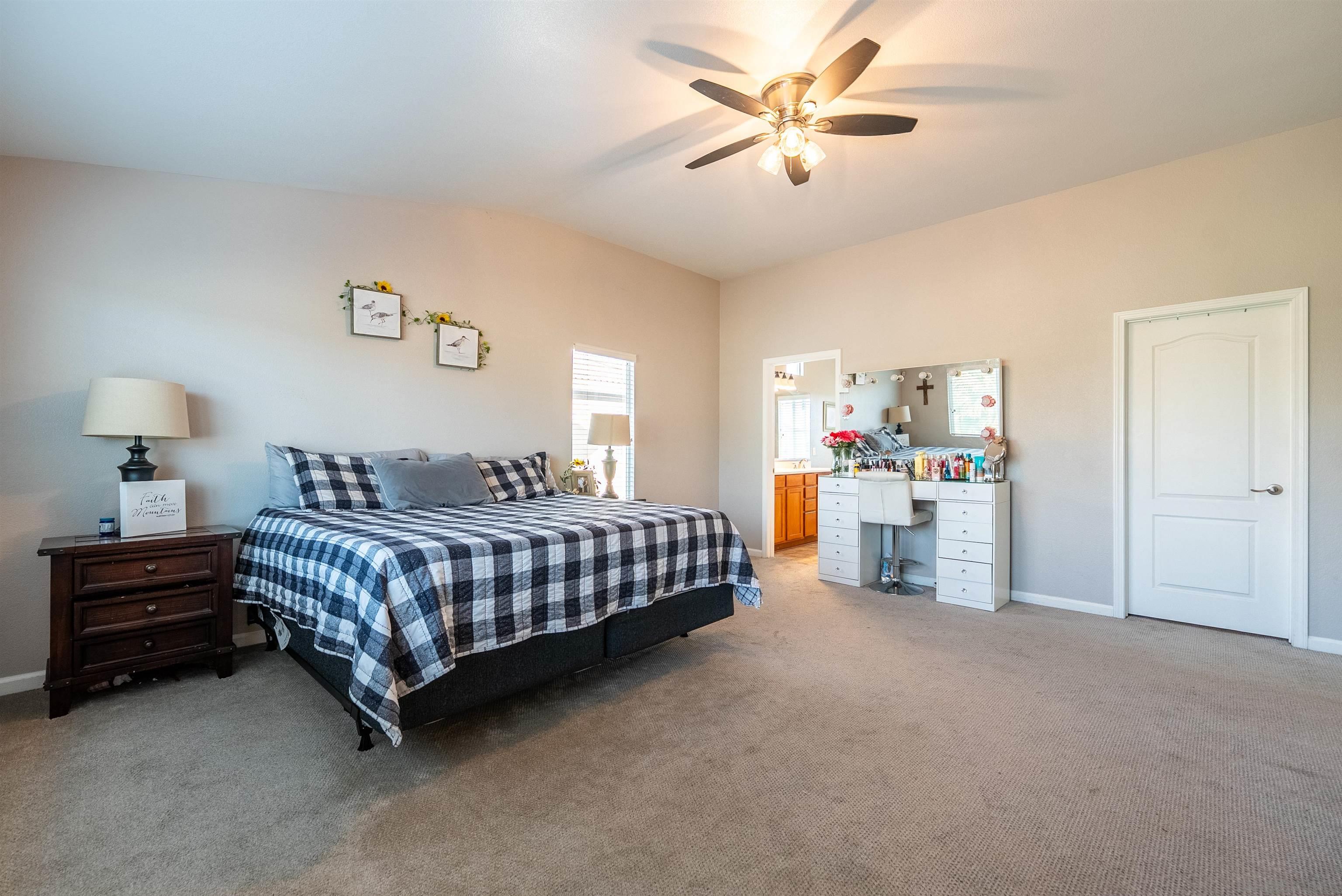 Detail Gallery Image 35 of 40 For 226  Quail Run Dr, El Centro,  CA 92243 - 4 Beds | 2/1 Baths