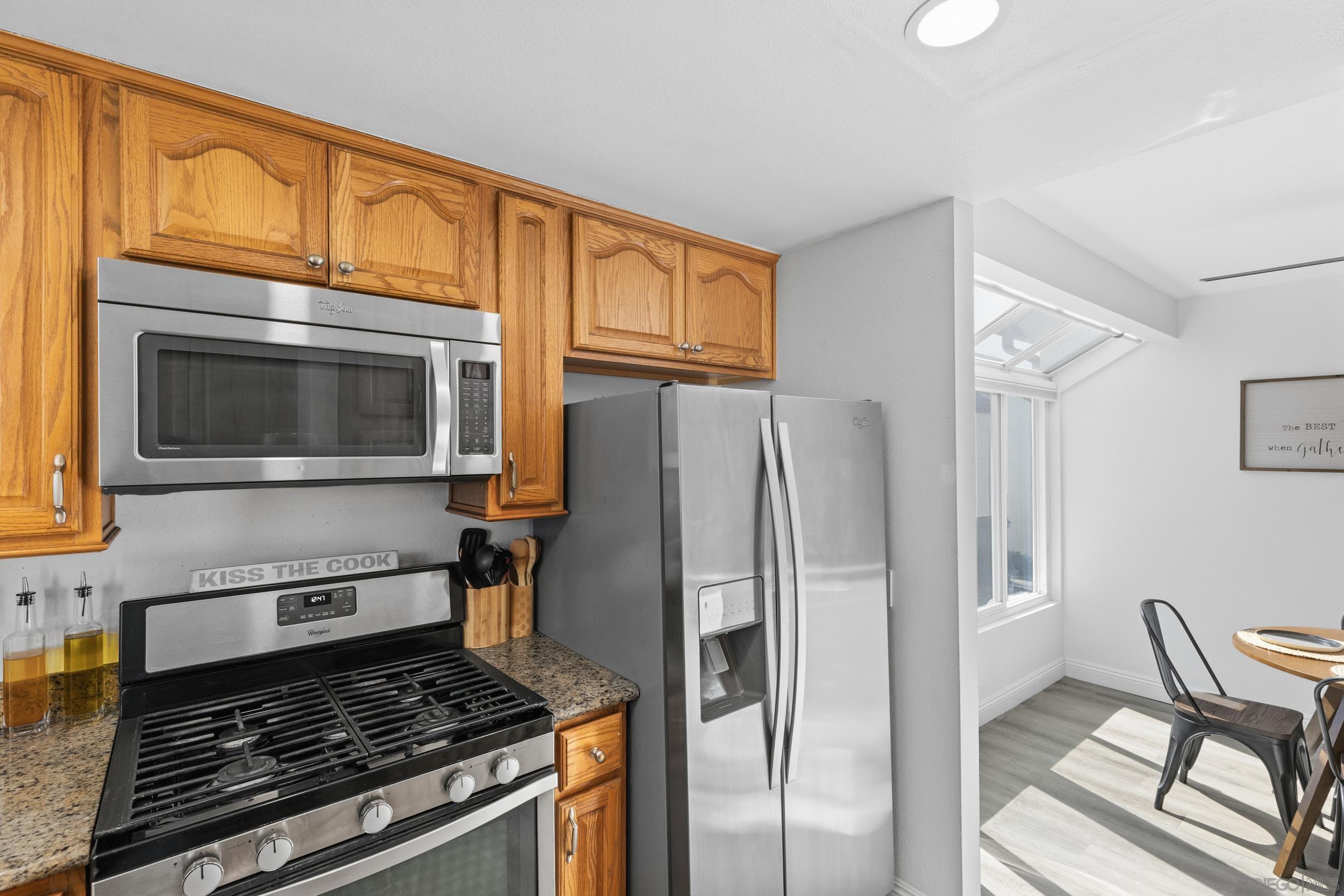 Detail Gallery Image 13 of 27 For 1504  Granite Hills Dr  a,  El Cajon,  CA 92019 - 2 Beds | 2 Baths