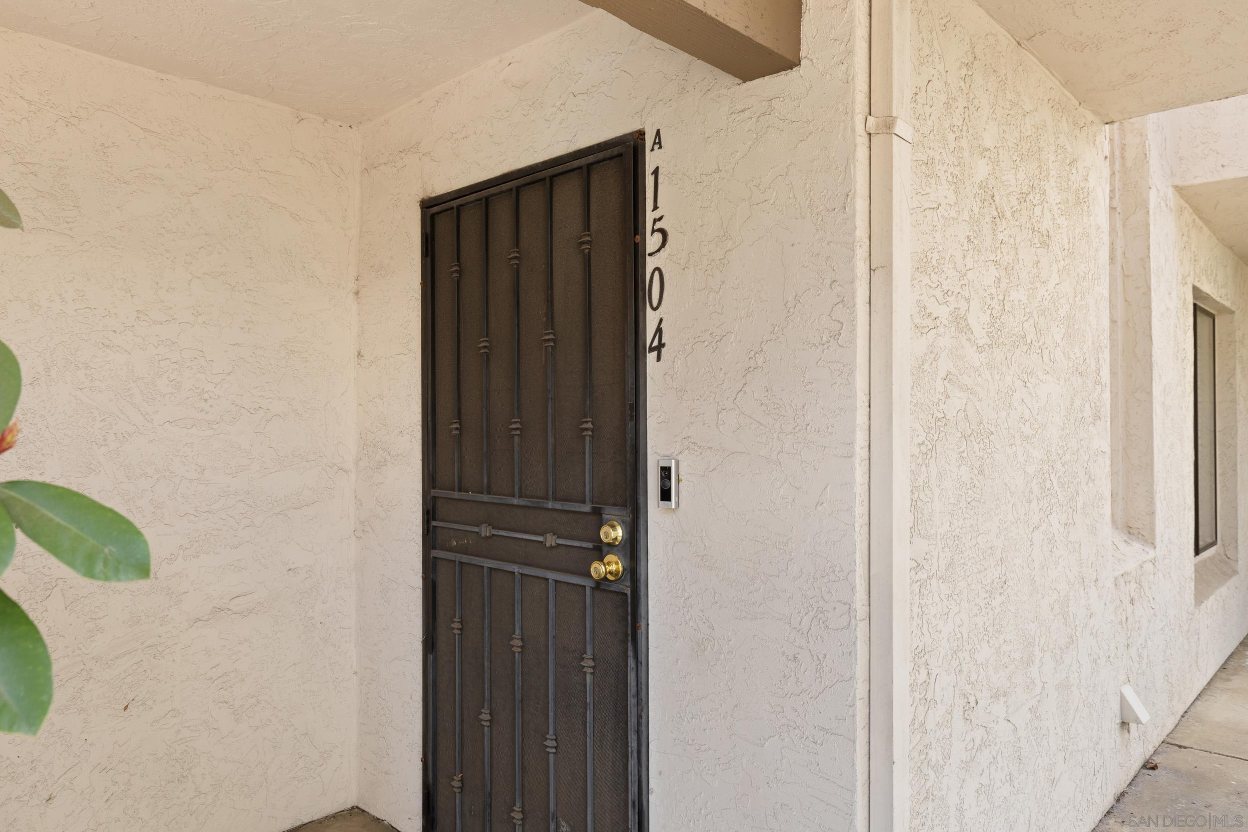 Detail Gallery Image 3 of 27 For 1504  Granite Hills Dr  a,  El Cajon,  CA 92019 - 2 Beds | 2 Baths