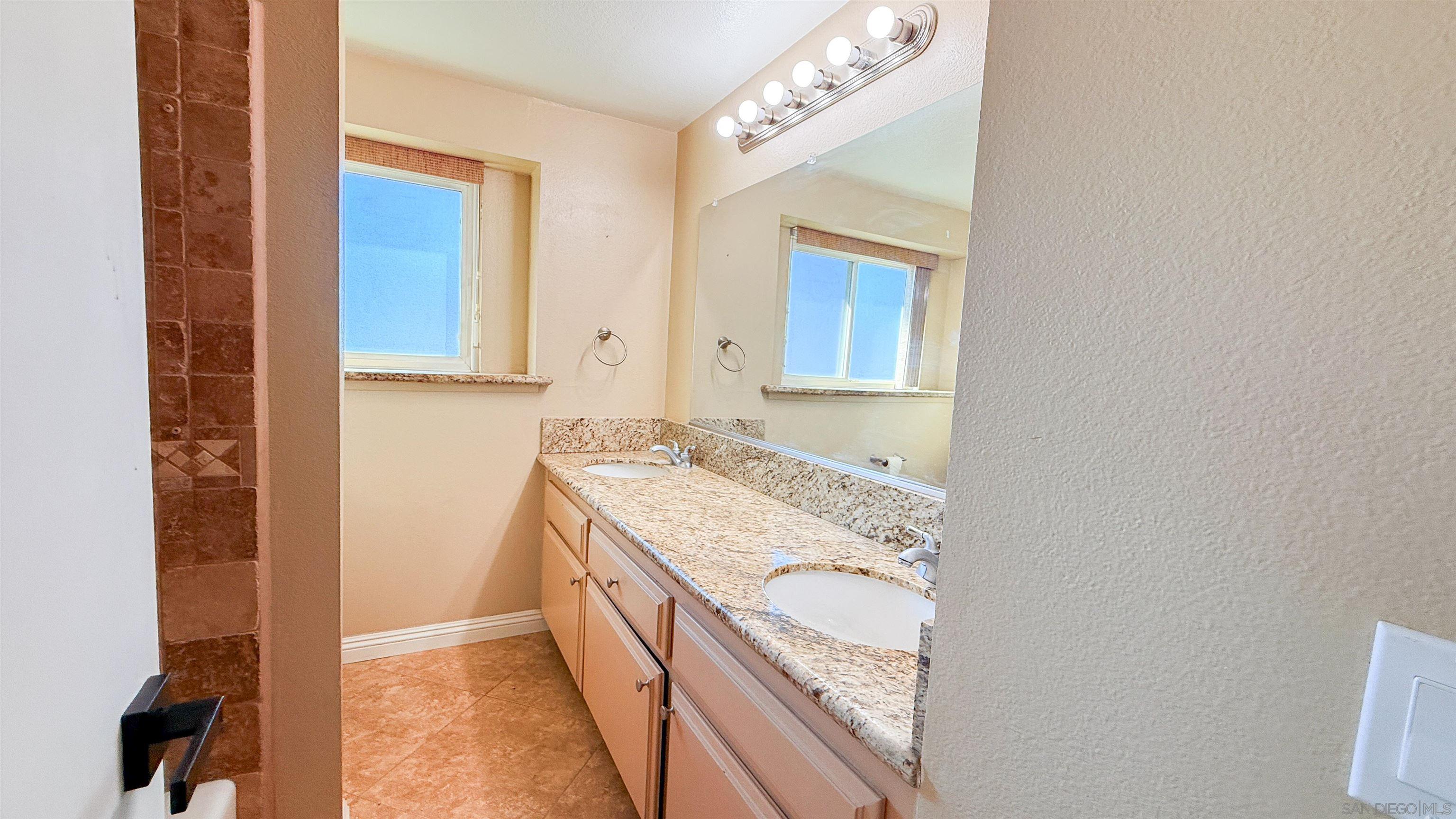 Detail Gallery Image 19 of 24 For 1942 N 3rd Ave, Upland,  CA 91784 - 3 Beds | 2/1 Baths