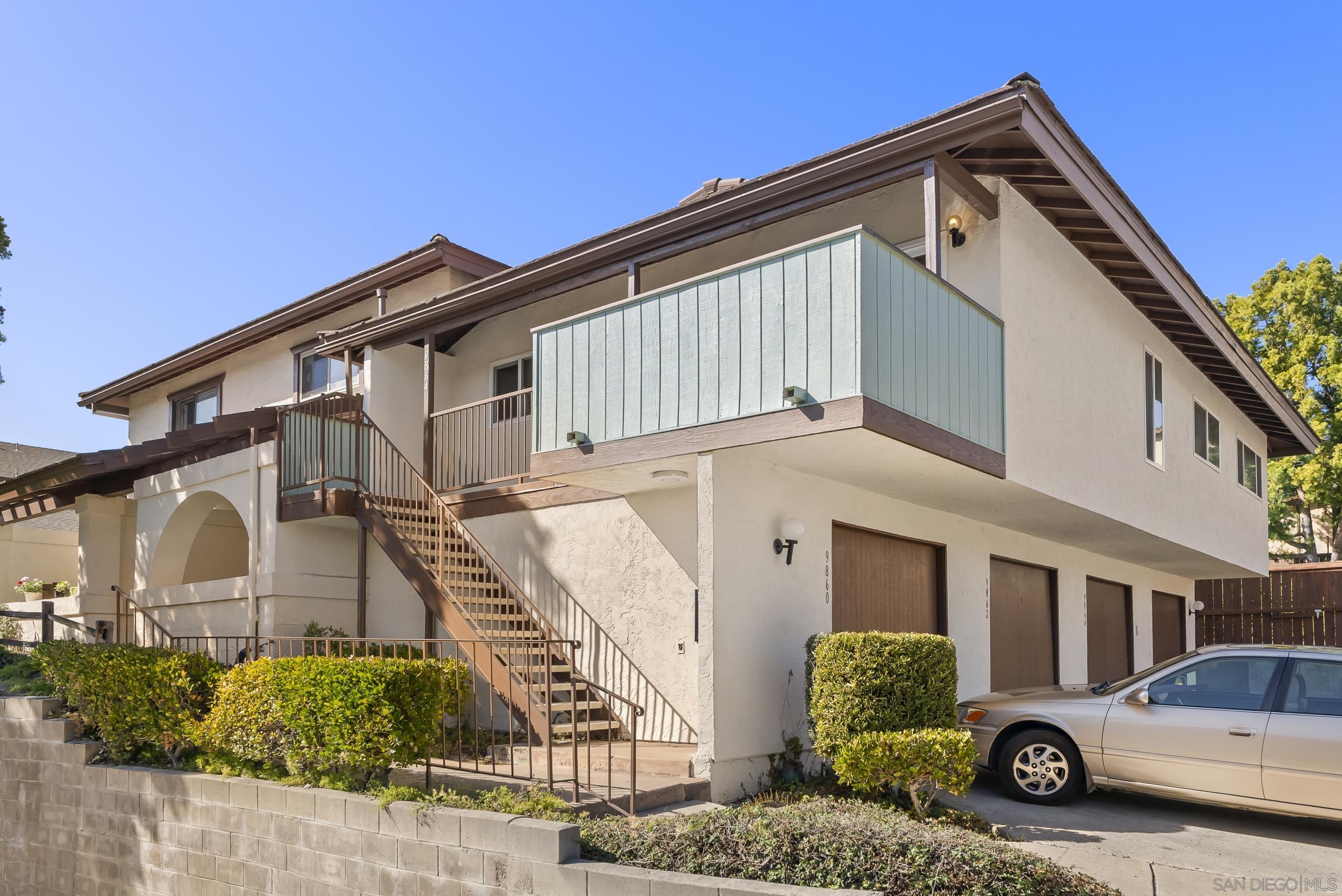 Detail Gallery Image 2 of 23 For 9864  Caminito Cuadro, San Diego,  CA 92129 - 2 Beds | 1/1 Baths