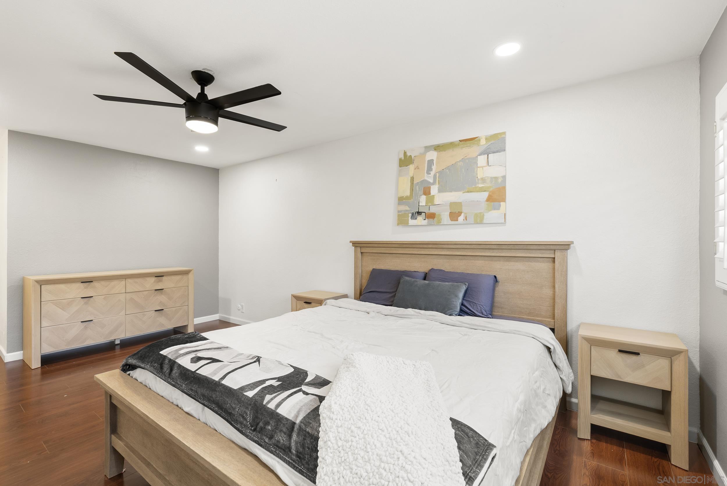 Detail Gallery Image 12 of 23 For 9864  Caminito Cuadro, San Diego,  CA 92129 - 2 Beds | 1/1 Baths