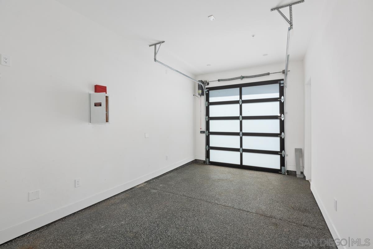 Detail Gallery Image 37 of 43 For 744  Bonair St, La Jolla,  CA 92037 - 3 Beds | 3/1 Baths