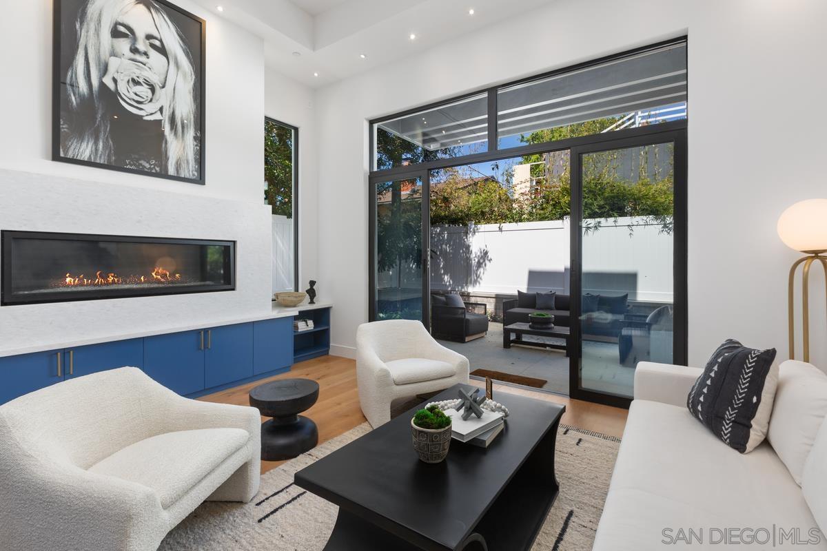 Detail Gallery Image 15 of 49 For 744  Bonair St, La Jolla,  CA 92037 - 4 Beds | 2/1 Baths