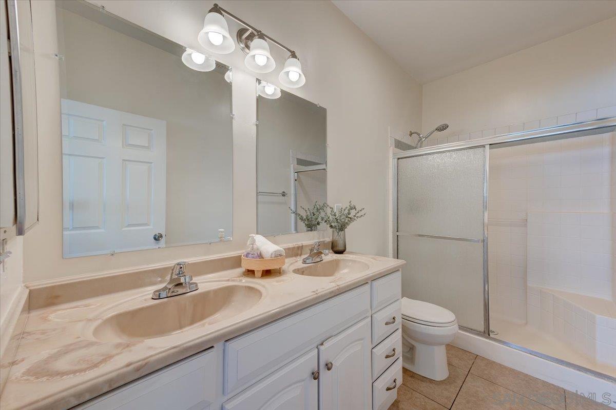 Detail Gallery Image 19 of 31 For 4250-4252  Division, San Diego,  CA 92113 - 9 Beds | 4 Baths