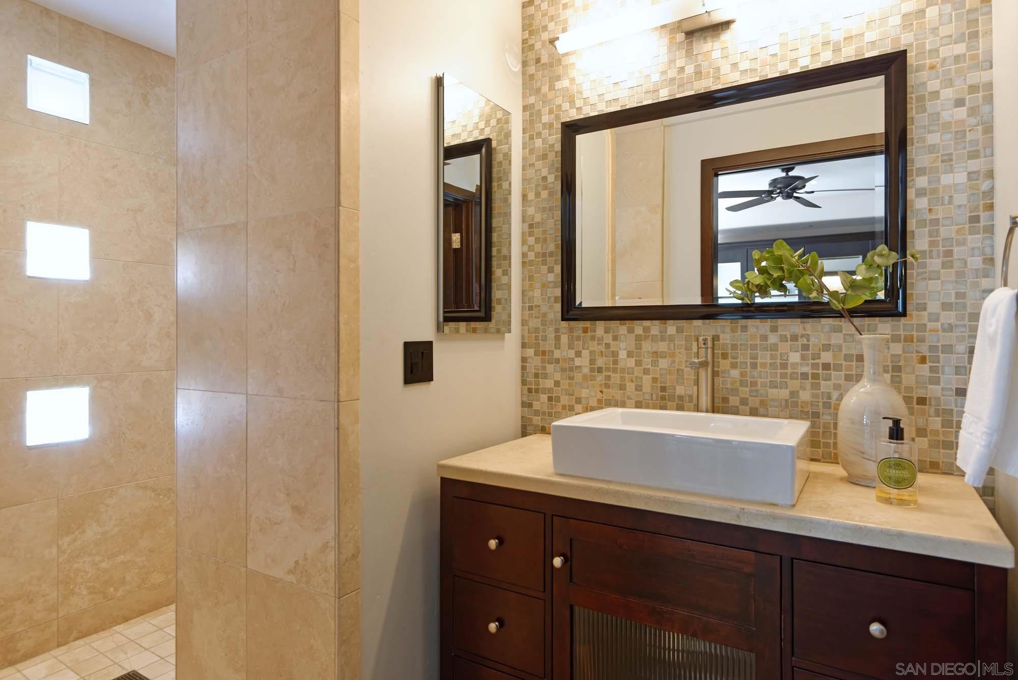 Detail Gallery Image 17 of 24 For 357 S Coast Blvd, La Jolla,  CA 92037 - 3 Beds | 4/1 Baths