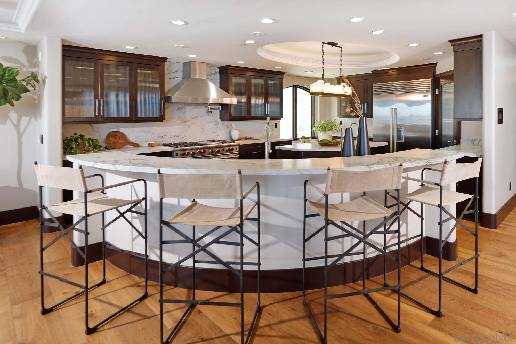 Detail Gallery Image 4 of 24 For 357 S Coast Blvd, La Jolla,  CA 92037 - 3 Beds | 4/1 Baths