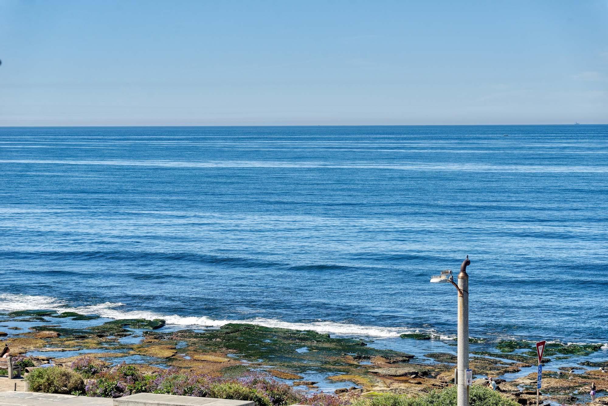 Detail Gallery Image 7 of 24 For 357 S Coast Blvd, La Jolla,  CA 92037 - 3 Beds | 4/1 Baths