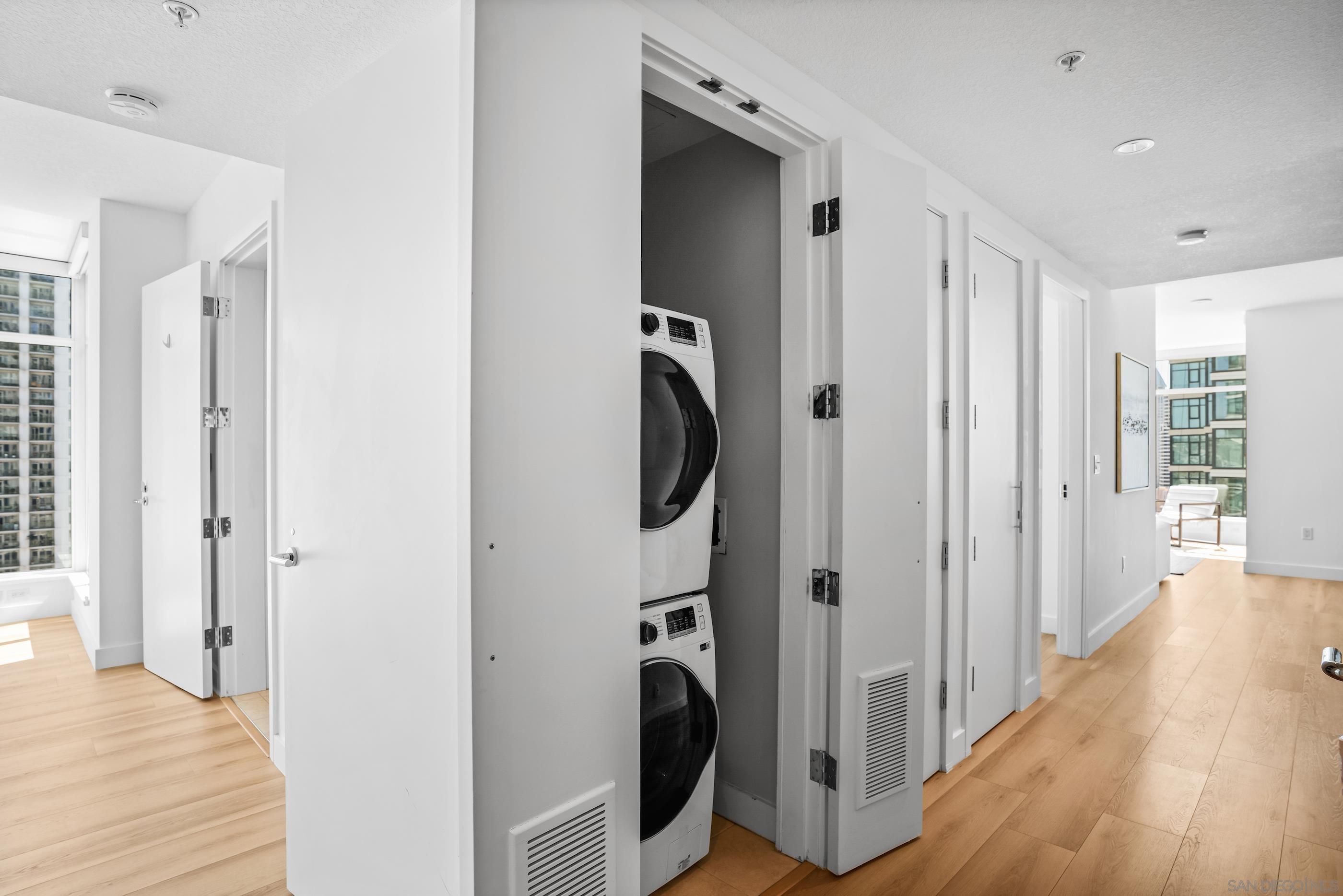 Detail Gallery Image 22 of 38 For 1205  Pacific Hwy  #1505,  San Diego,  CA 92101 - 2 Beds | 2 Baths