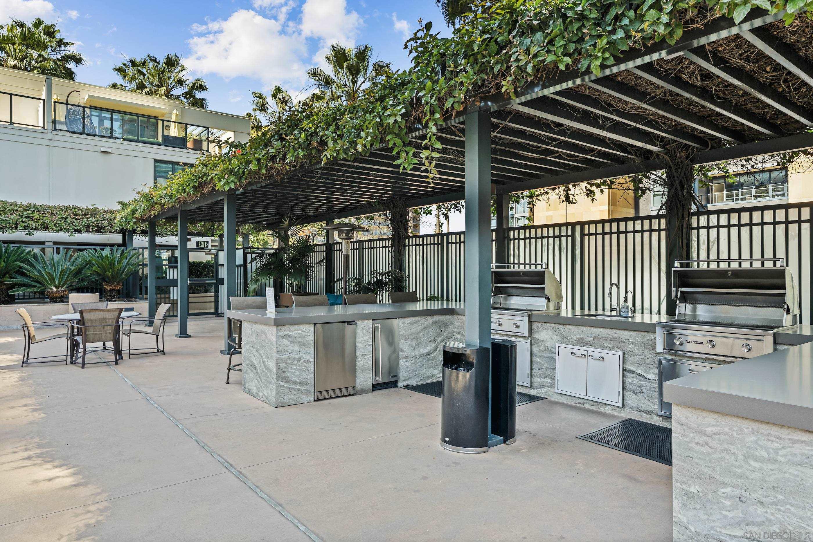 Detail Gallery Image 34 of 38 For 1205  Pacific Hwy  #1505,  San Diego,  CA 92101 - 2 Beds | 2 Baths