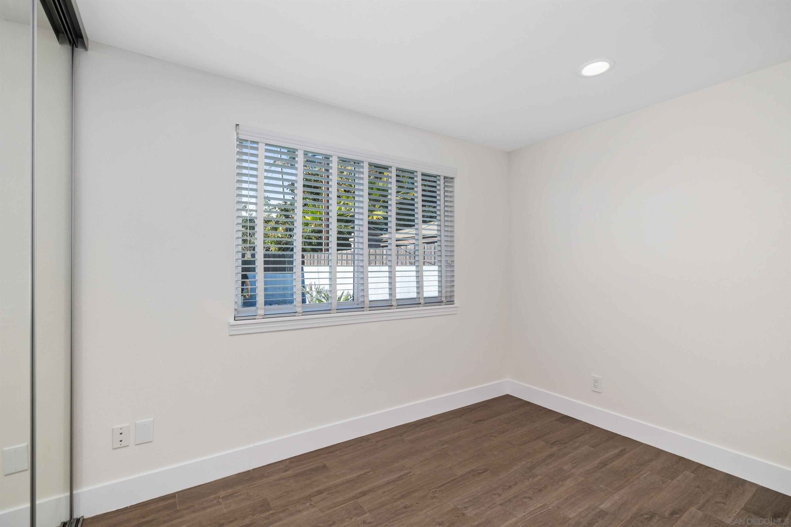 Detail Gallery Image 22 of 29 For 3708  Ben St, San Diego,  CA 92111 - 3 Beds | 2 Baths