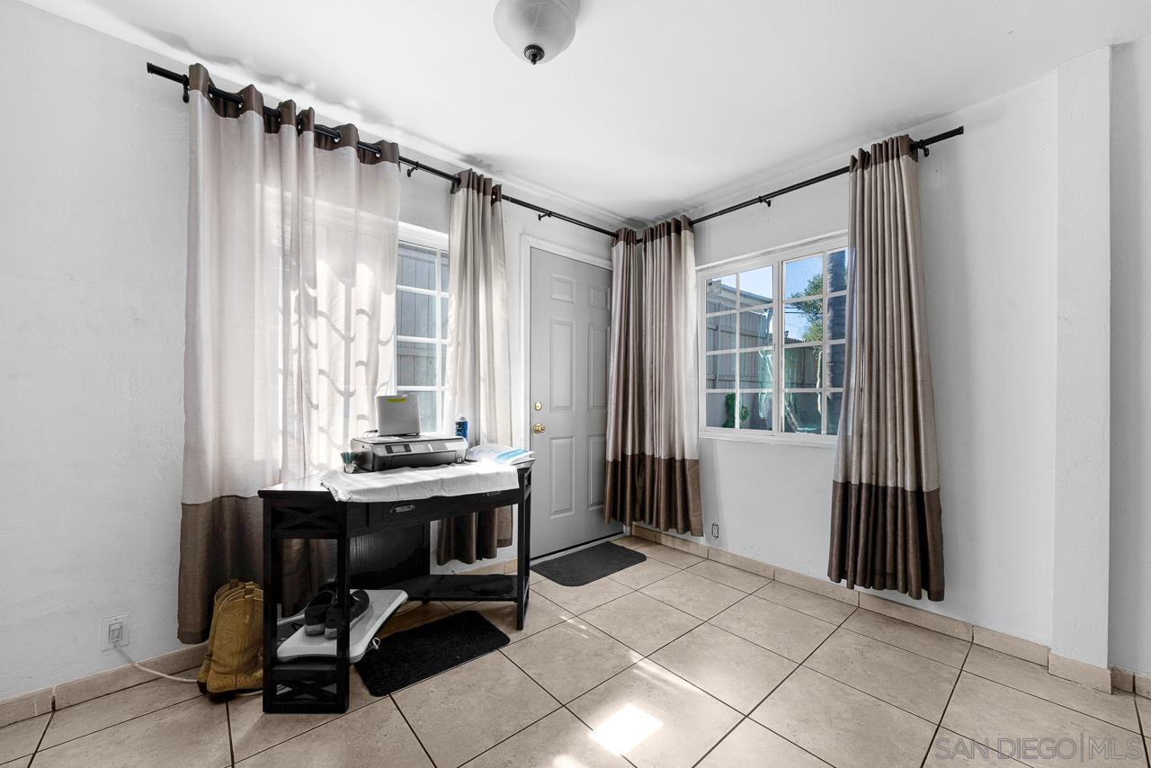 Detail Gallery Image 26 of 46 For 1465  S 40th St., San Diego,  CA 92113 - 5 Beds | 3 Baths