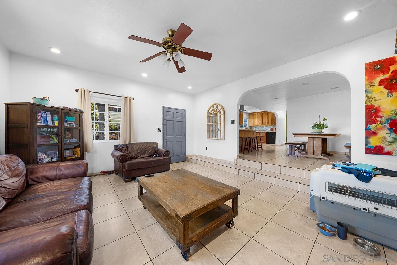 Detail Gallery Image 38 of 46 For 1465  S 40th St., San Diego,  CA 92113 - 5 Beds | 3 Baths