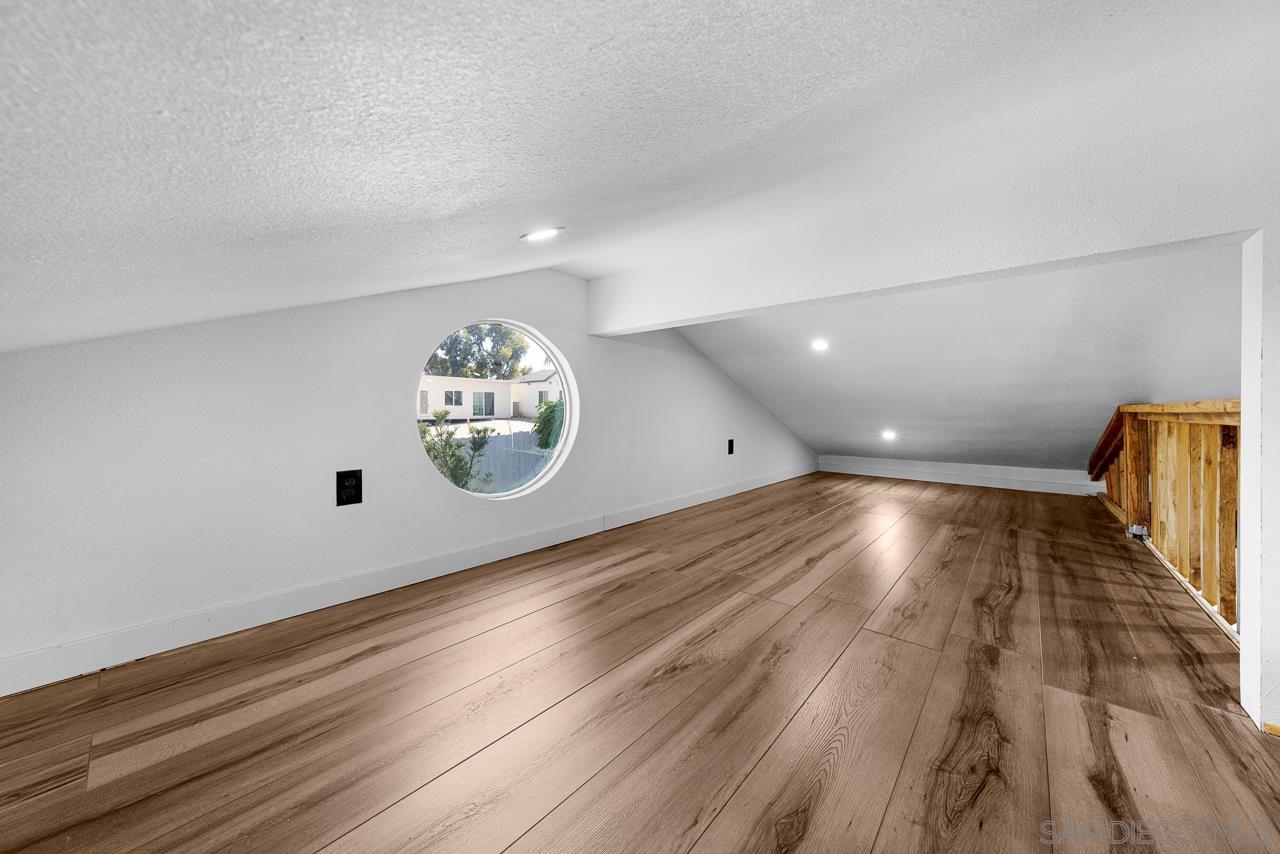 Detail Gallery Image 10 of 46 For 1465  S 40th St., San Diego,  CA 92113 - 5 Beds | 3 Baths