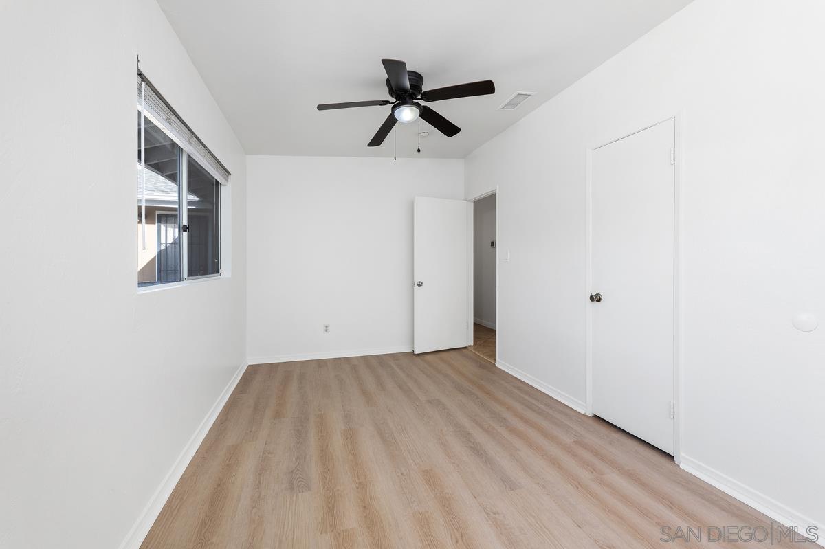 Detail Gallery Image 17 of 46 For 7696  Kiwi St, San Diego,  CA 92123 - 8 Beds | 5 Baths