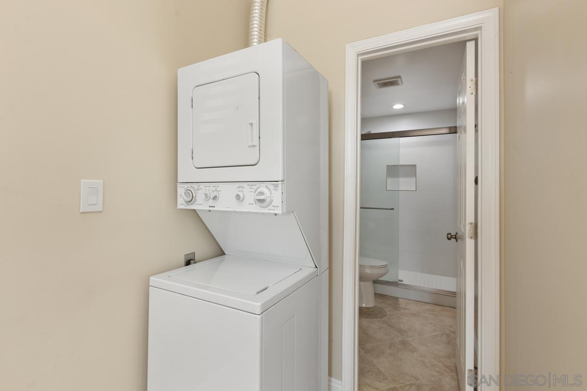 Detail Gallery Image 30 of 46 For 7696  Kiwi St, San Diego,  CA 92123 - 8 Beds | 5 Baths