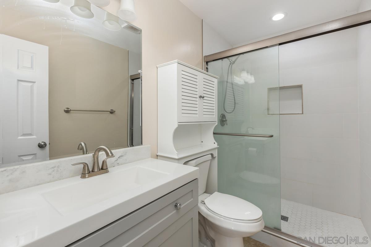 Detail Gallery Image 31 of 46 For 7696  Kiwi St, San Diego,  CA 92123 - 8 Beds | 5 Baths