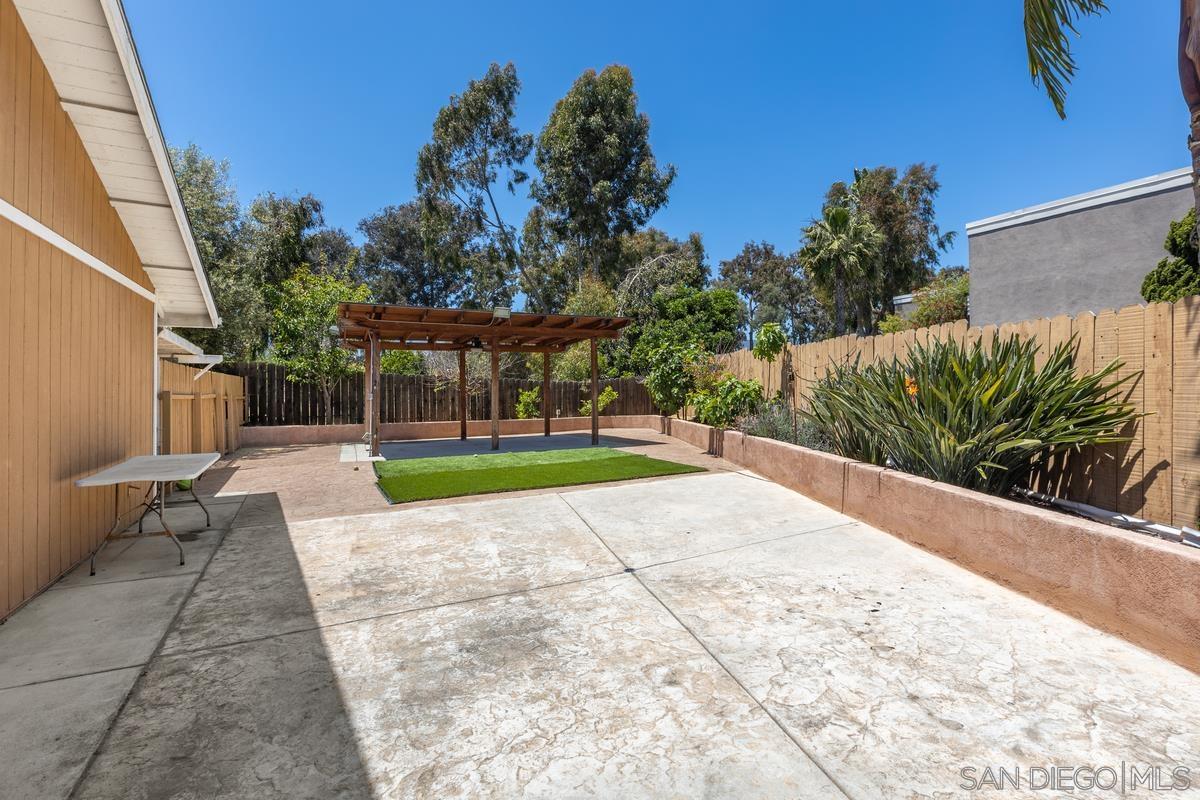 Detail Gallery Image 44 of 46 For 7696  Kiwi St, San Diego,  CA 92123 - 8 Beds | 5 Baths