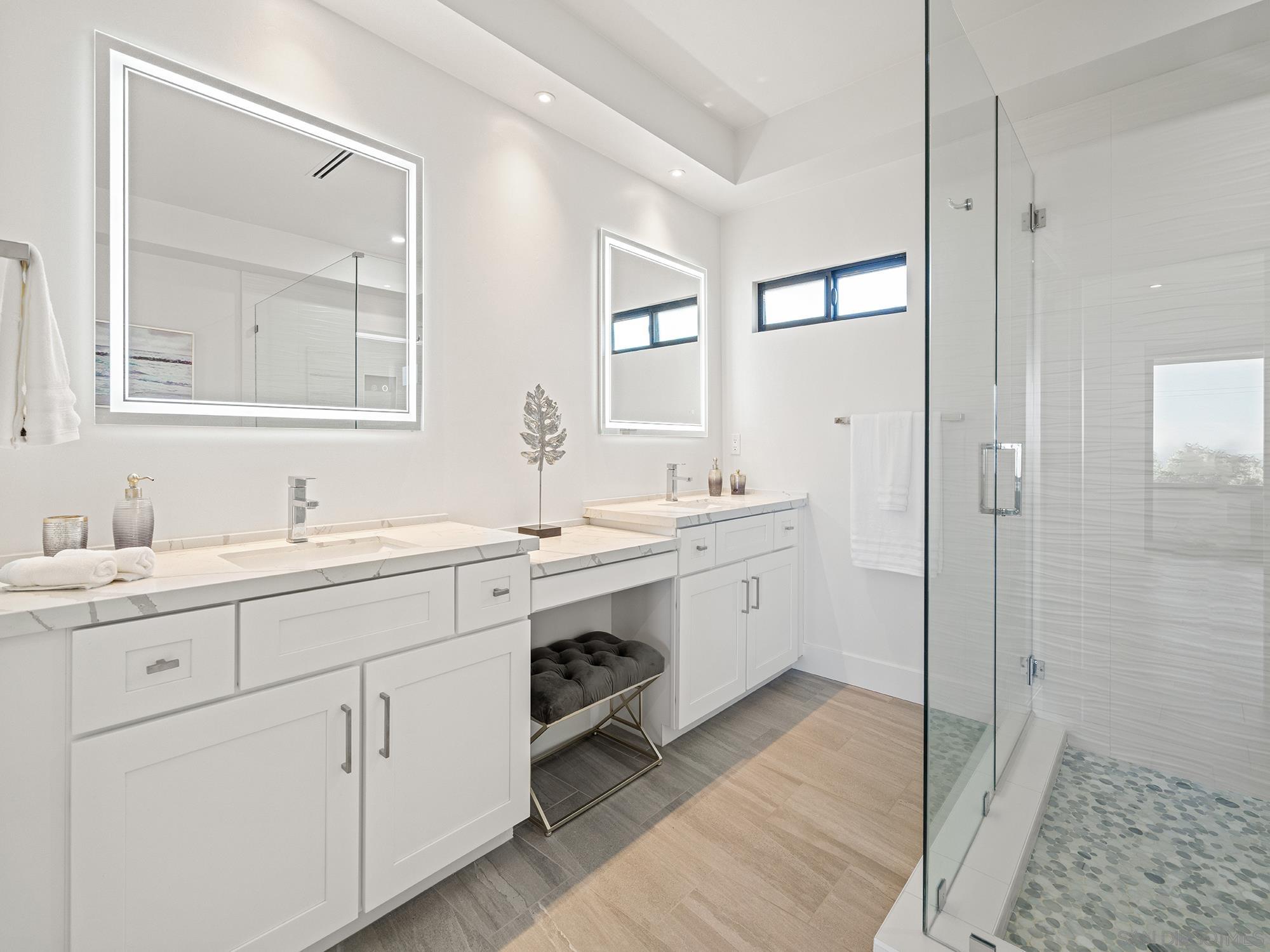 Detail Gallery Image 23 of 50 For 4386  Newport Ave, San Diego,  CA 92107 - 5 Beds | 4/1 Baths