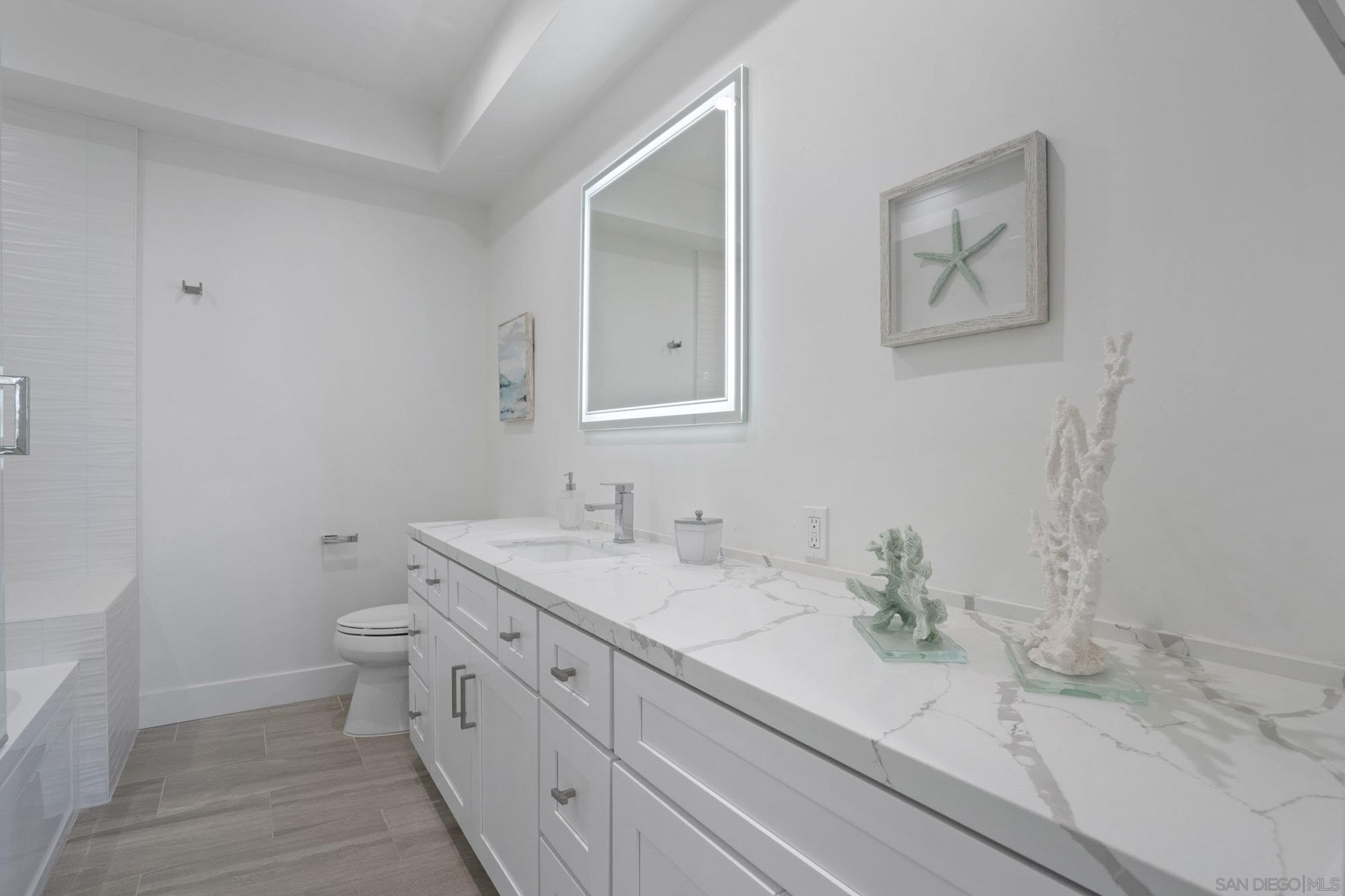 Detail Gallery Image 30 of 50 For 4386  Newport Ave, San Diego,  CA 92107 - 5 Beds | 4/1 Baths