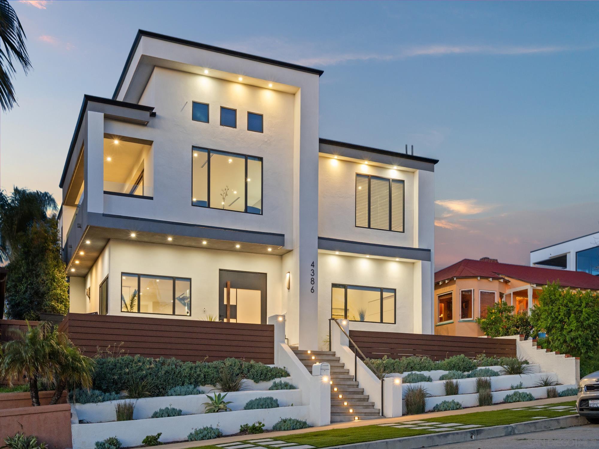 Detail Gallery Image 44 of 50 For 4386  Newport Ave, San Diego,  CA 92107 - 5 Beds | 4/1 Baths