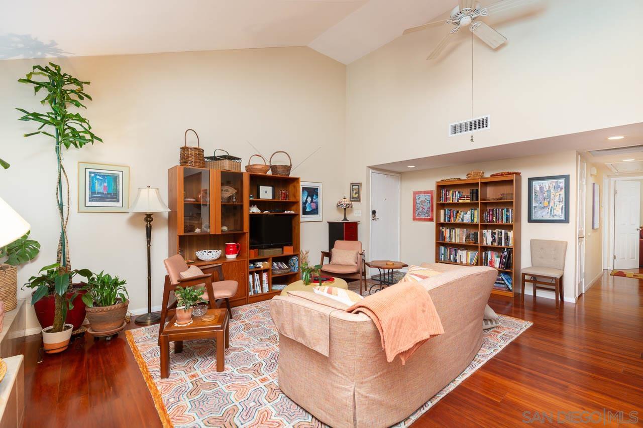 Detail Gallery Image 3 of 21 For 5867  Mount Alifan Dr, San Diego,  CA 92111 - 2 Beds | 2 Baths