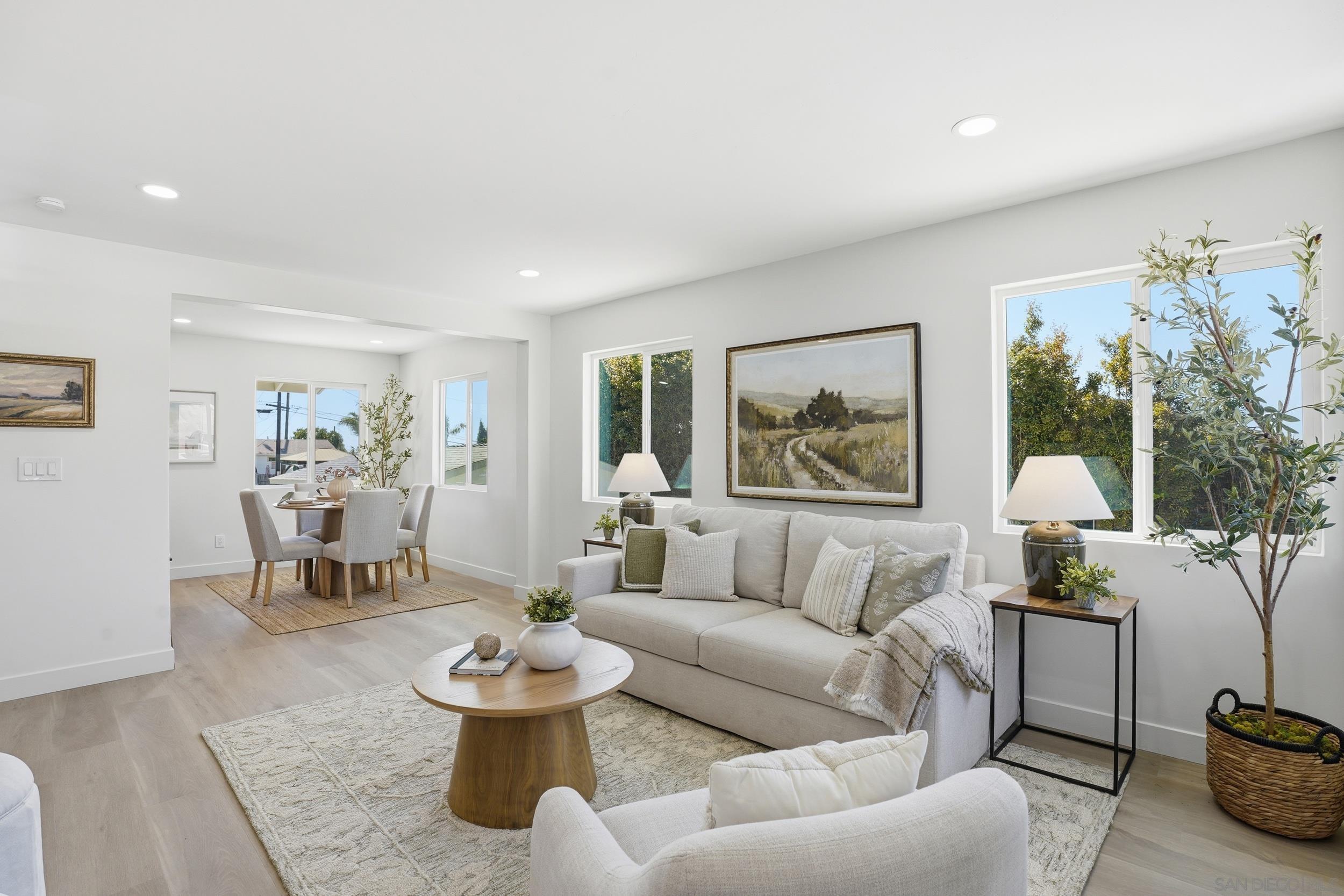 Detail Gallery Image 4 of 21 For 5935  Schuyler St, San Diego,  CA 92139 - 4 Beds | 2 Baths