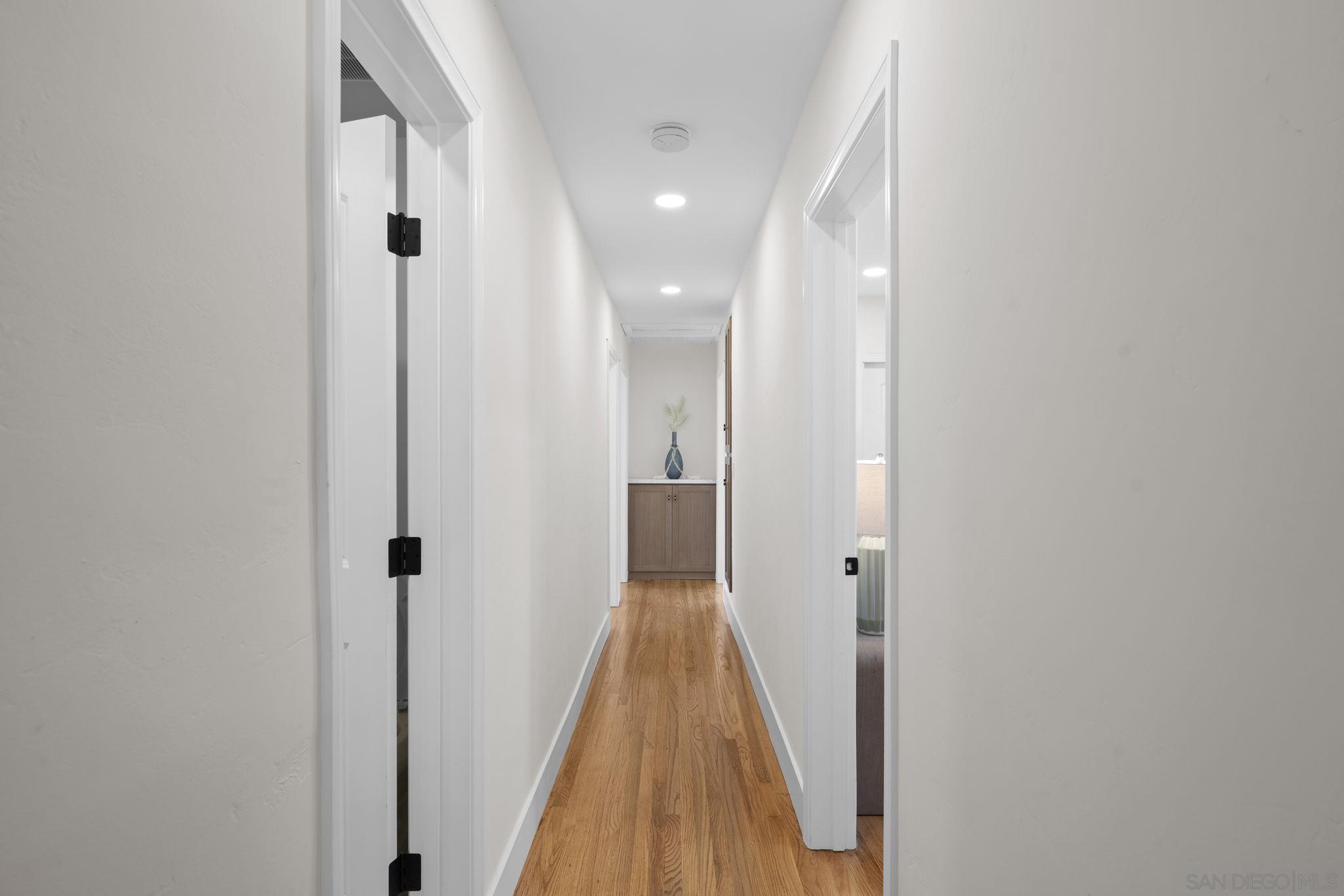 Detail Gallery Image 14 of 29 For 8627  Anrol Avenue, San Diego,  CA 92123 - 4 Beds | 2 Baths