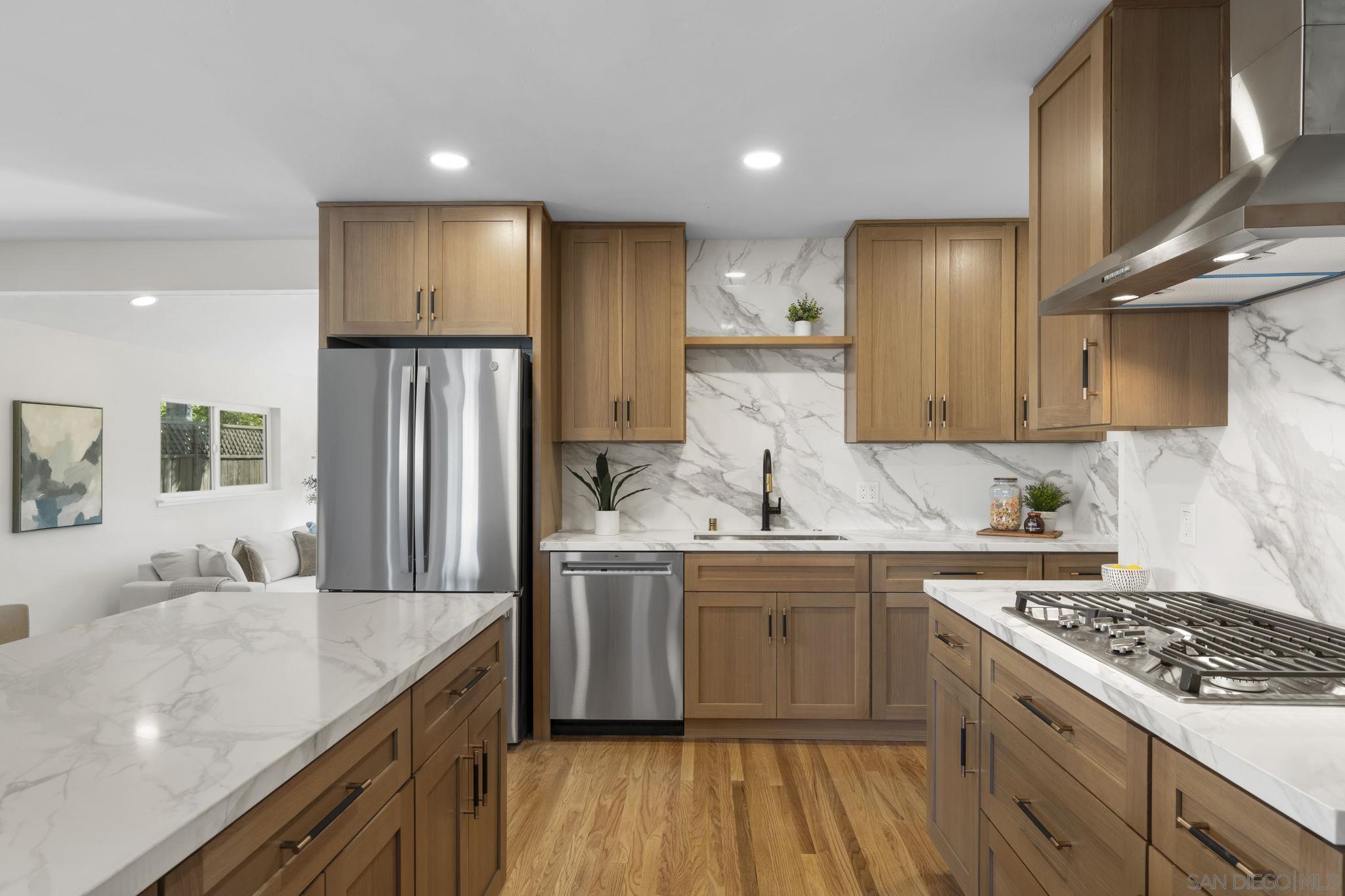 Detail Gallery Image 7 of 29 For 8627  Anrol Avenue, San Diego,  CA 92123 - 4 Beds | 2 Baths