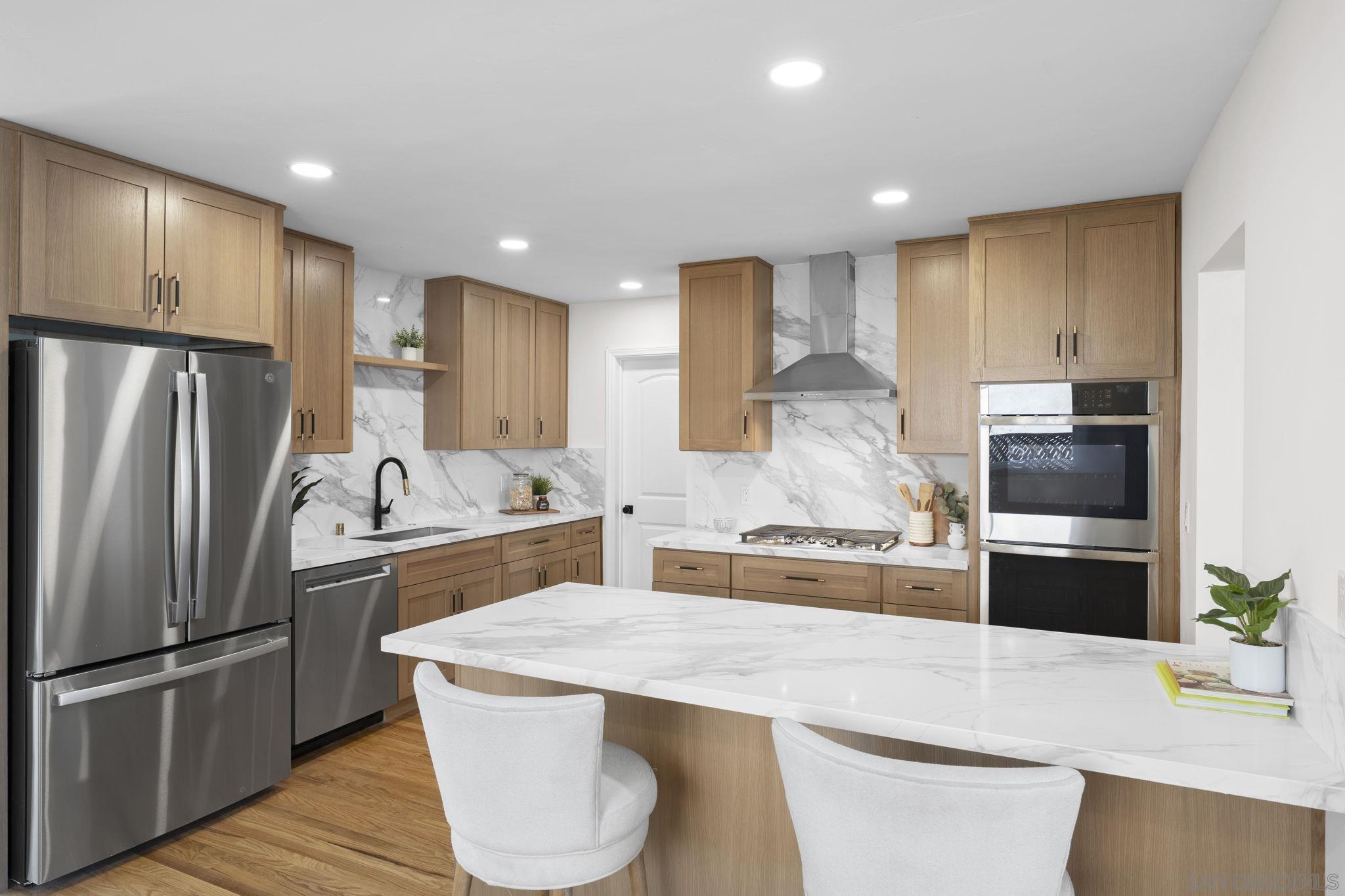 Detail Gallery Image 8 of 29 For 8627  Anrol Avenue, San Diego,  CA 92123 - 4 Beds | 2 Baths