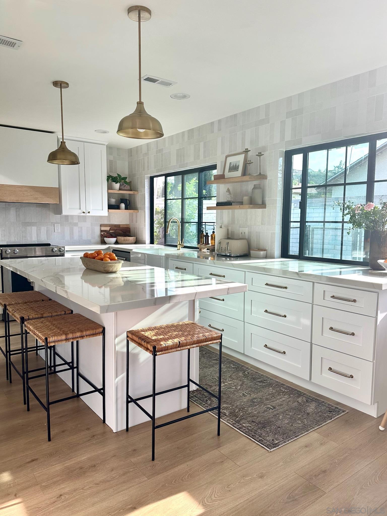 Detail Gallery Image 3 of 34 For 14240  Kendra Way, Poway,  CA 92064 - 4 Beds | 2 Baths