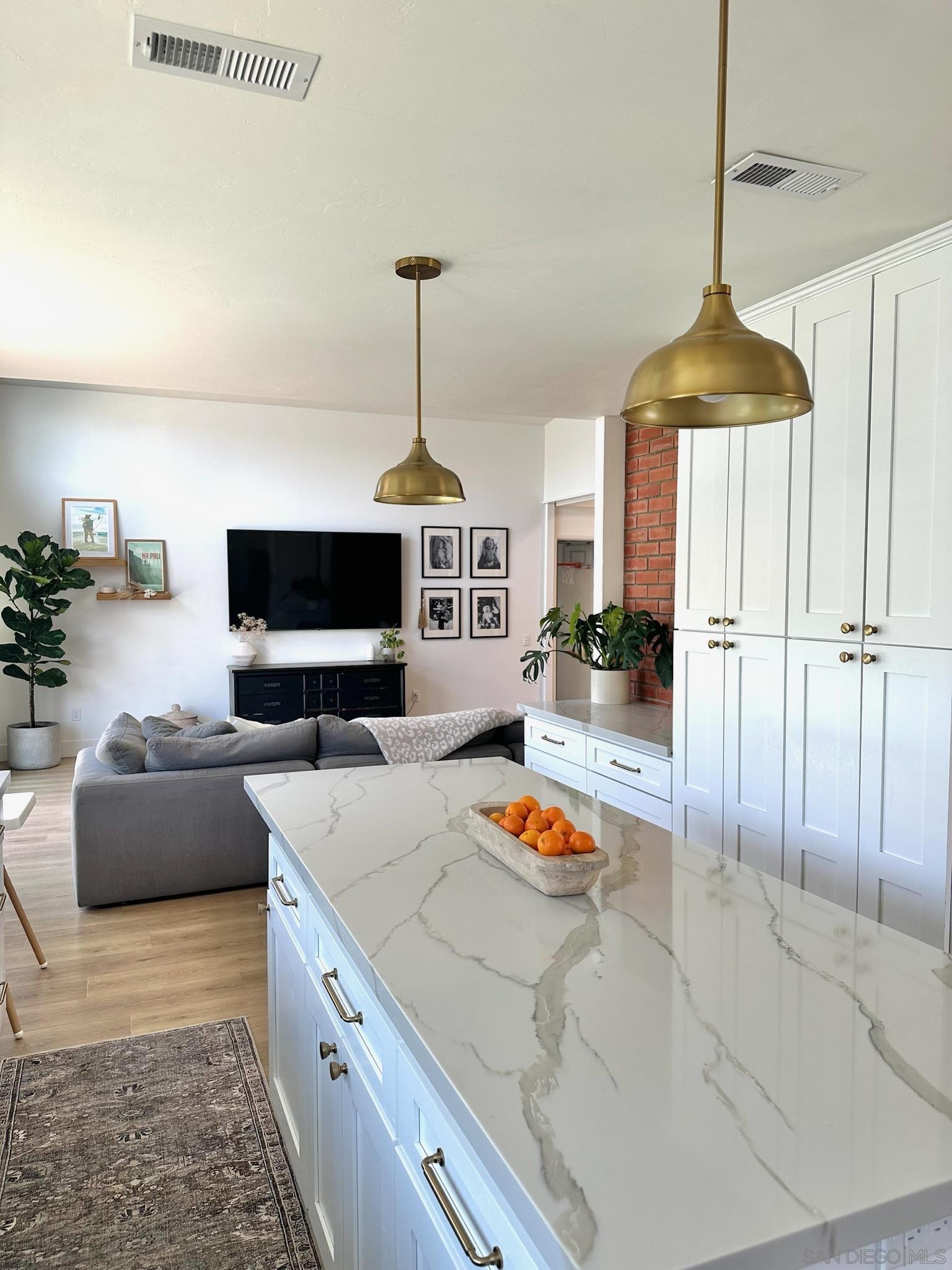 Detail Gallery Image 10 of 34 For 14240  Kendra Way, Poway,  CA 92064 - 4 Beds | 2 Baths