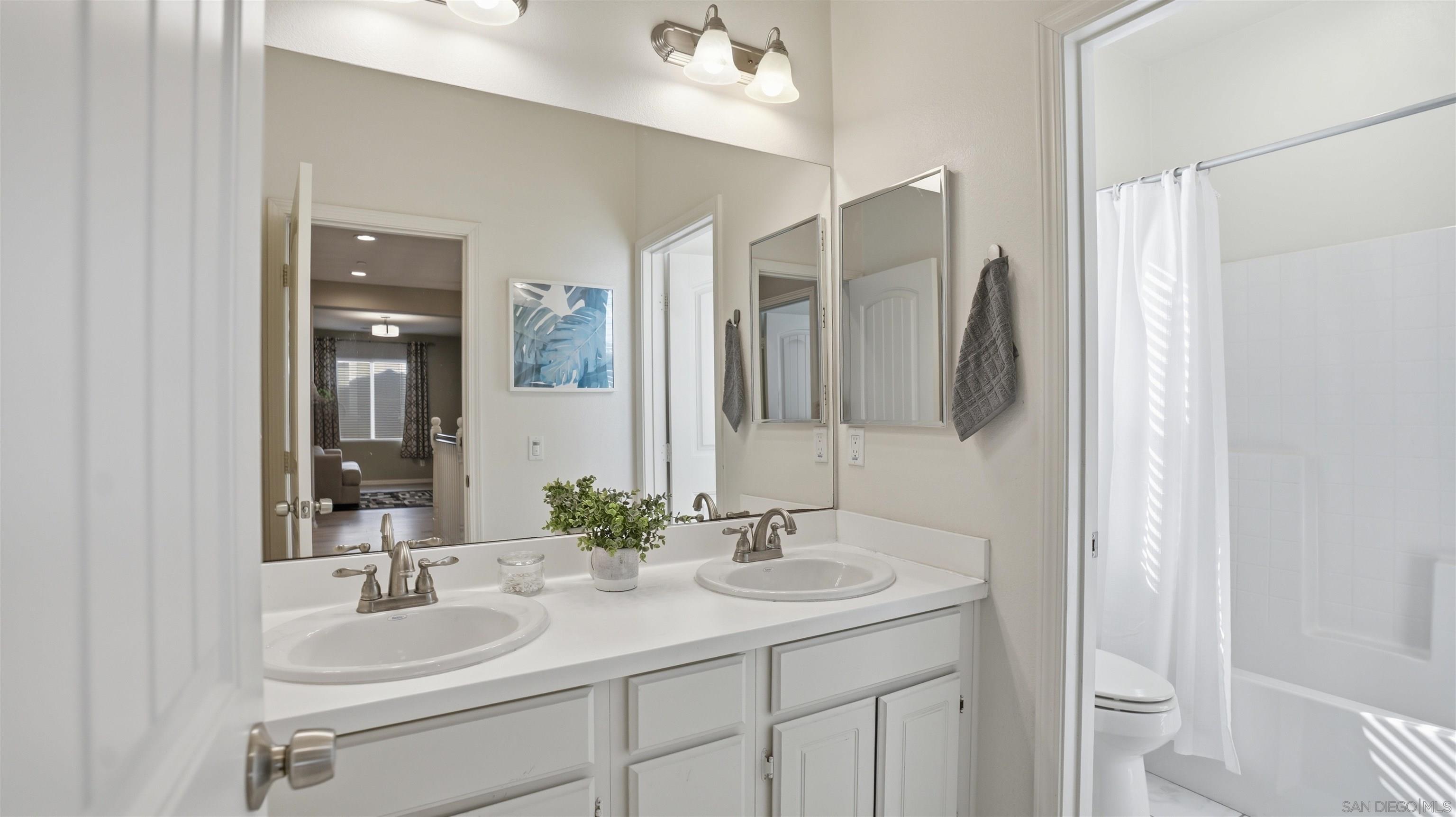 Detail Gallery Image 29 of 34 For 1218  Idanan Rd, Chula Vista,  CA 91913 - 6 Beds | 3/1 Baths