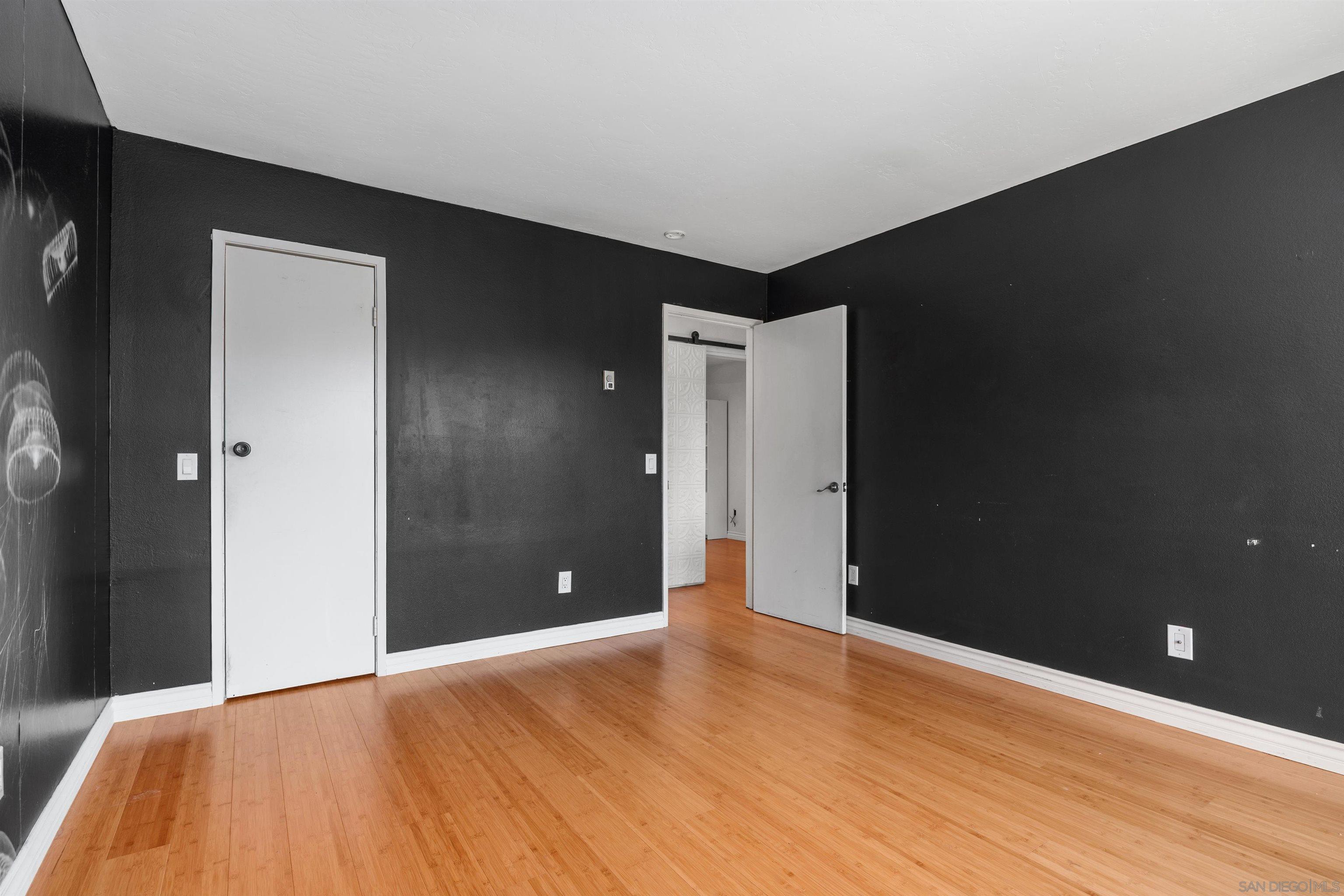 Detail Gallery Image 11 of 19 For 407  Requeza Street  #E9,  Encinitas,  CA 92024 - 2 Beds | 1 Baths