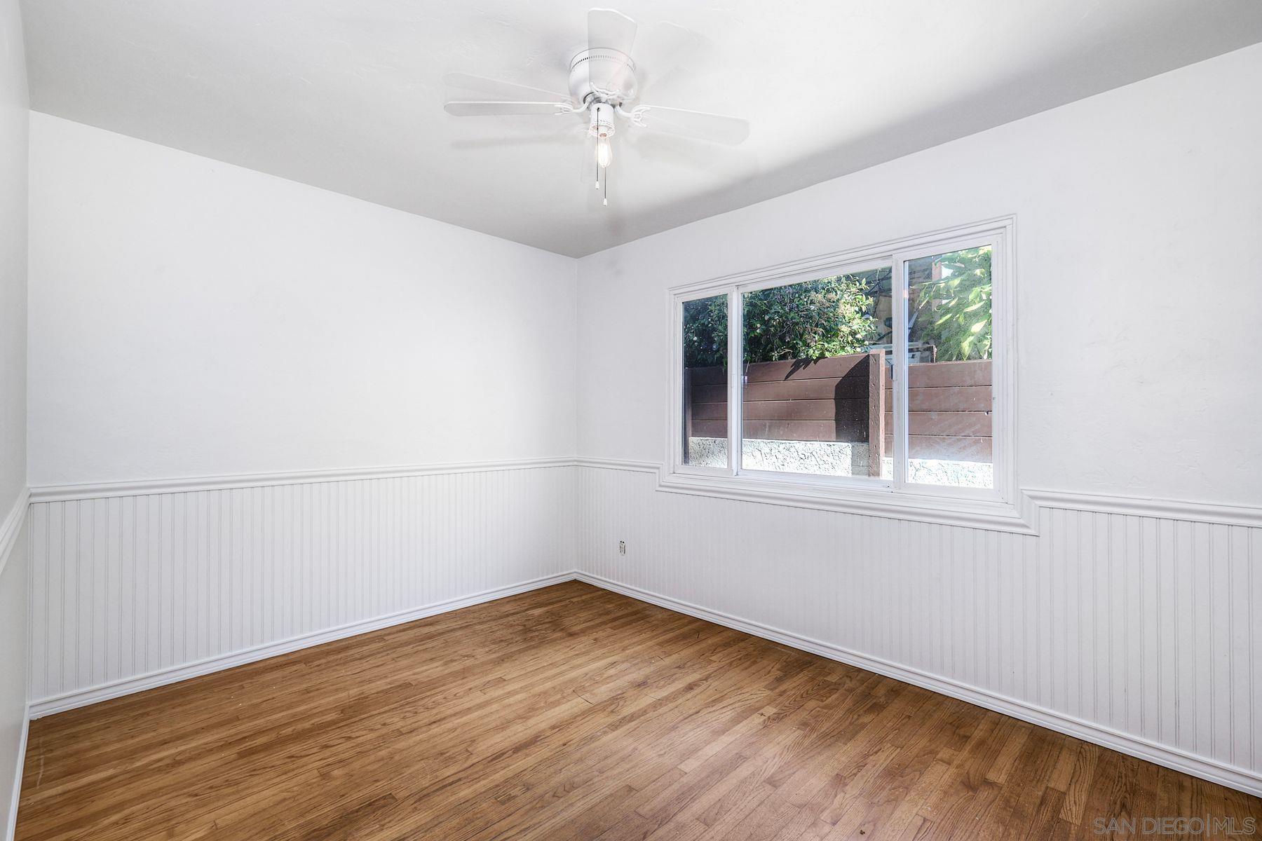 Detail Gallery Image 14 of 23 For 4643  Narragansett Ave, San Diego,  CA 92107 - 4 Beds | 2 Baths