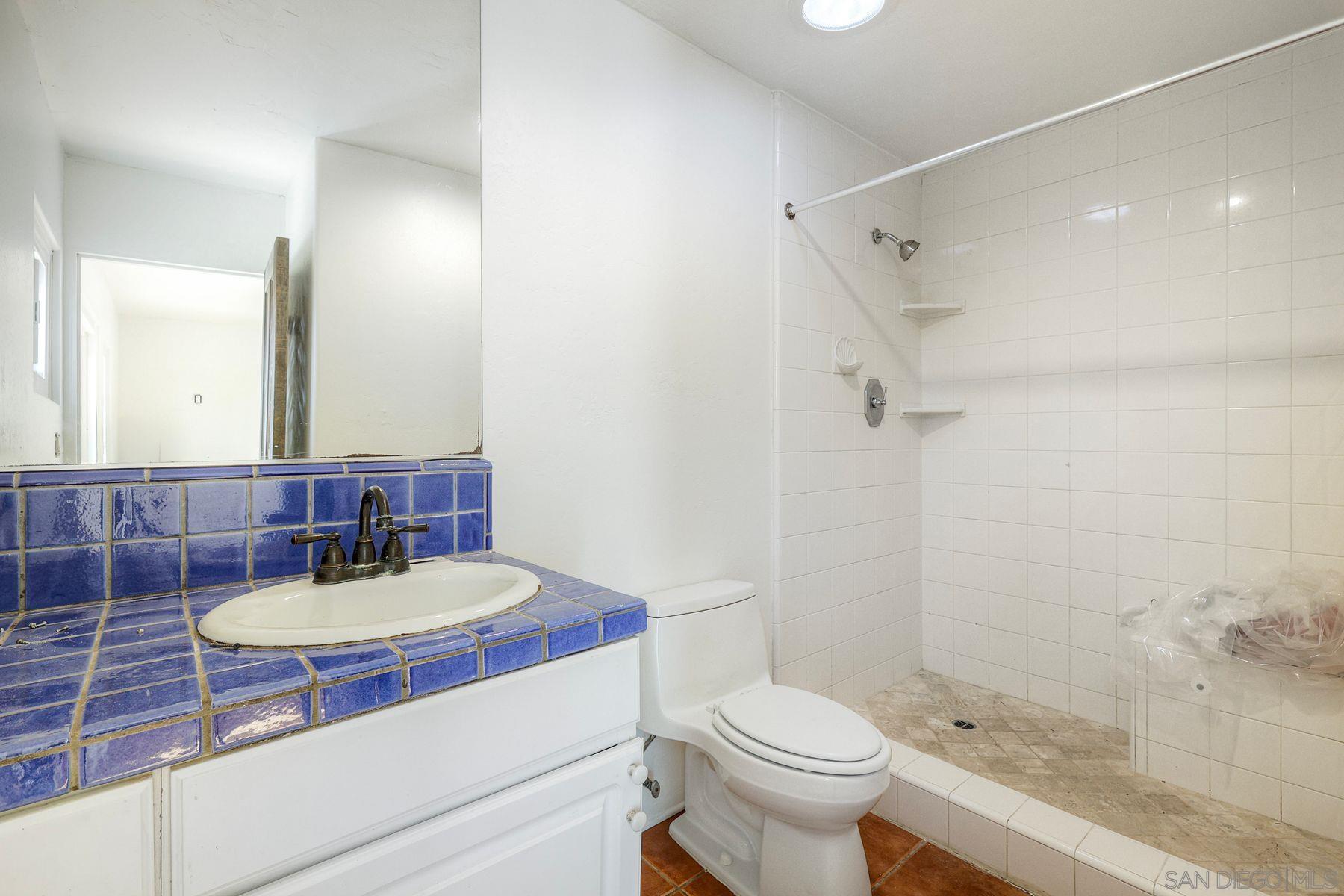 Detail Gallery Image 17 of 23 For 4643  Narragansett Ave, San Diego,  CA 92107 - 4 Beds | 2 Baths