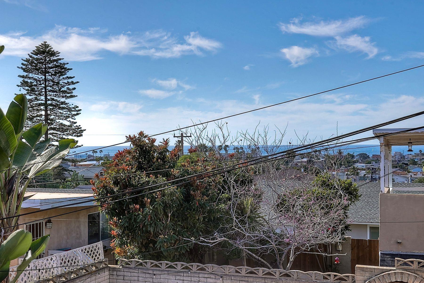 Detail Gallery Image 5 of 23 For 4643  Narragansett Ave, San Diego,  CA 92107 - 4 Beds | 2 Baths