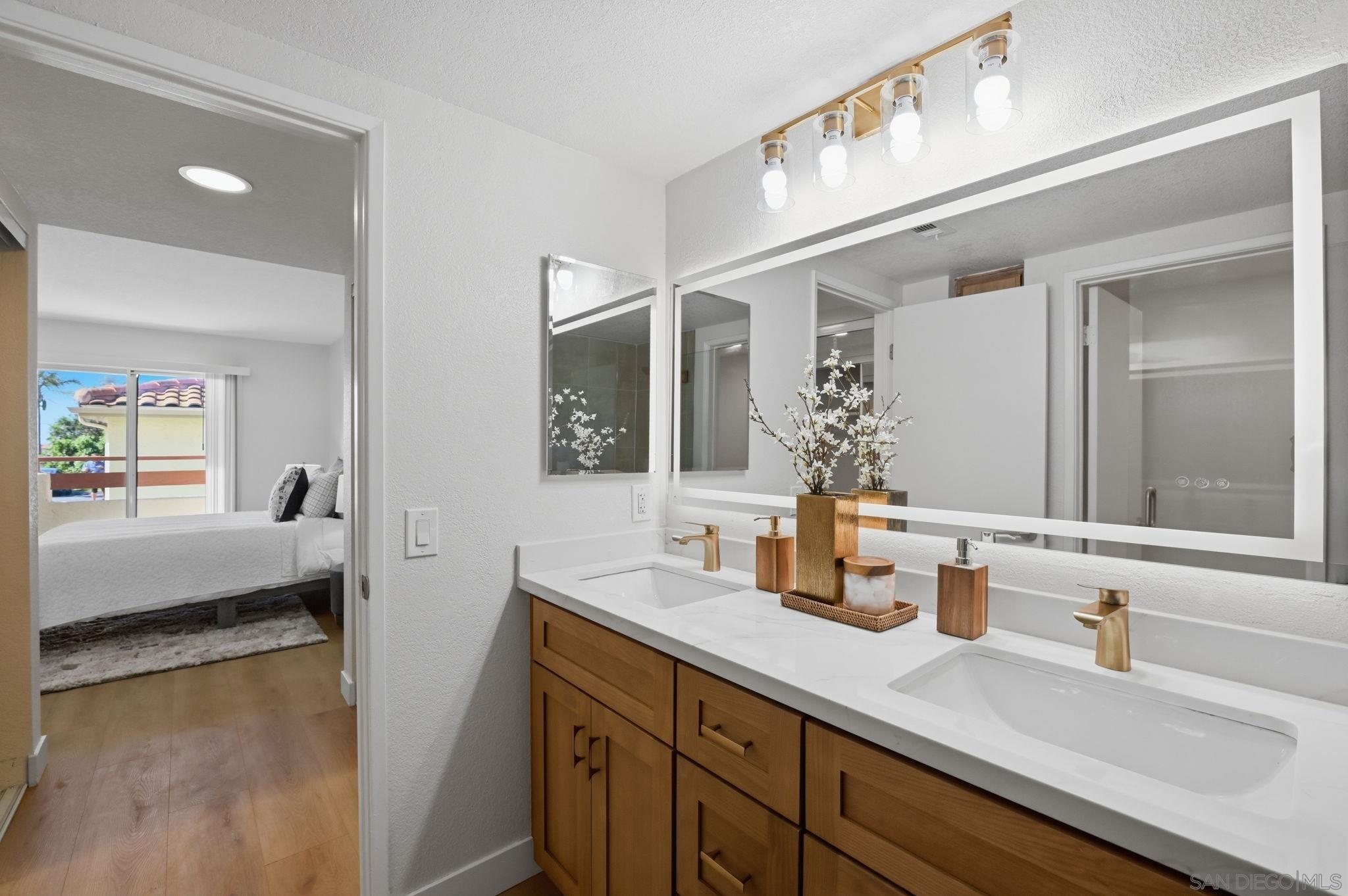 Detail Gallery Image 14 of 25 For 430  Stoney Point Rd  #124,  Oceanside,  CA 92058 - 2 Beds | 2 Baths