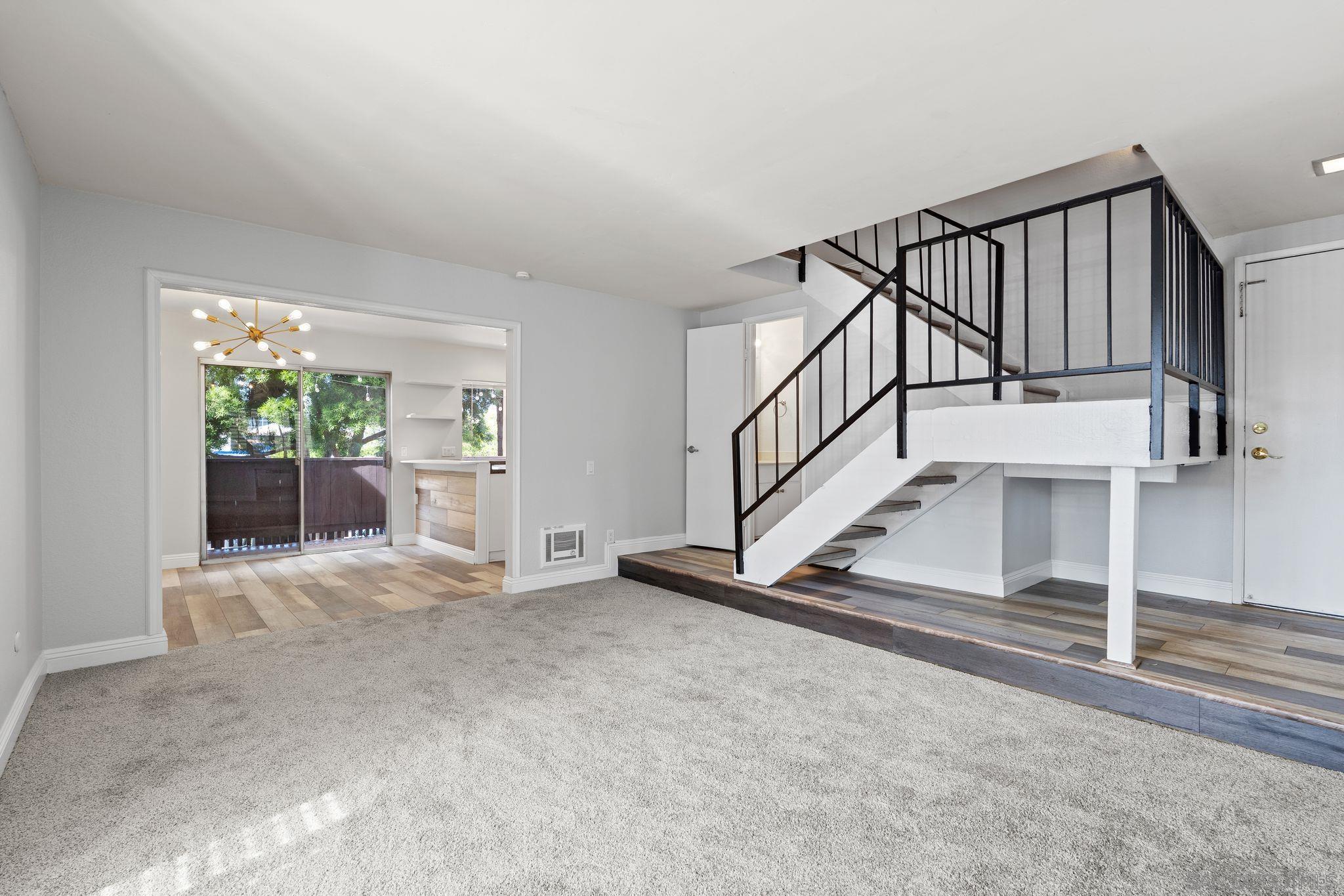 Detail Gallery Image 3 of 33 For 7930  Mission Center Ct  #L,  San Diego,  CA 92108 - 2 Beds | 1/1 Baths