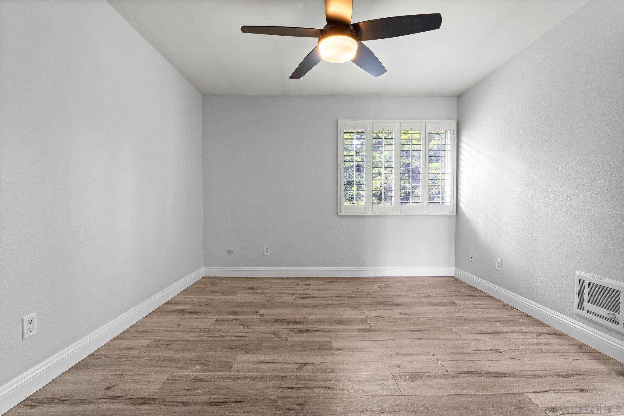 Detail Gallery Image 25 of 33 For 7930  Mission Center Ct  #L,  San Diego,  CA 92108 - 2 Beds | 1/1 Baths