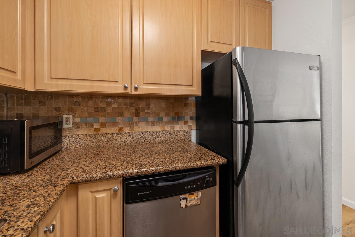 Detail Gallery Image 11 of 23 For 10076  Maya Linda Road  #1101,  San Diego,  CA 92126 - 2 Beds | 2 Baths