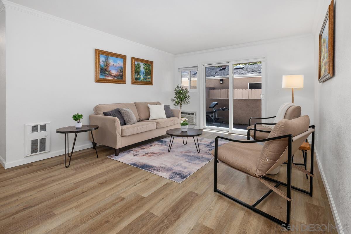 Detail Gallery Image 3 of 23 For 10076  Maya Linda Road  #1101,  San Diego,  CA 92126 - 2 Beds | 2 Baths