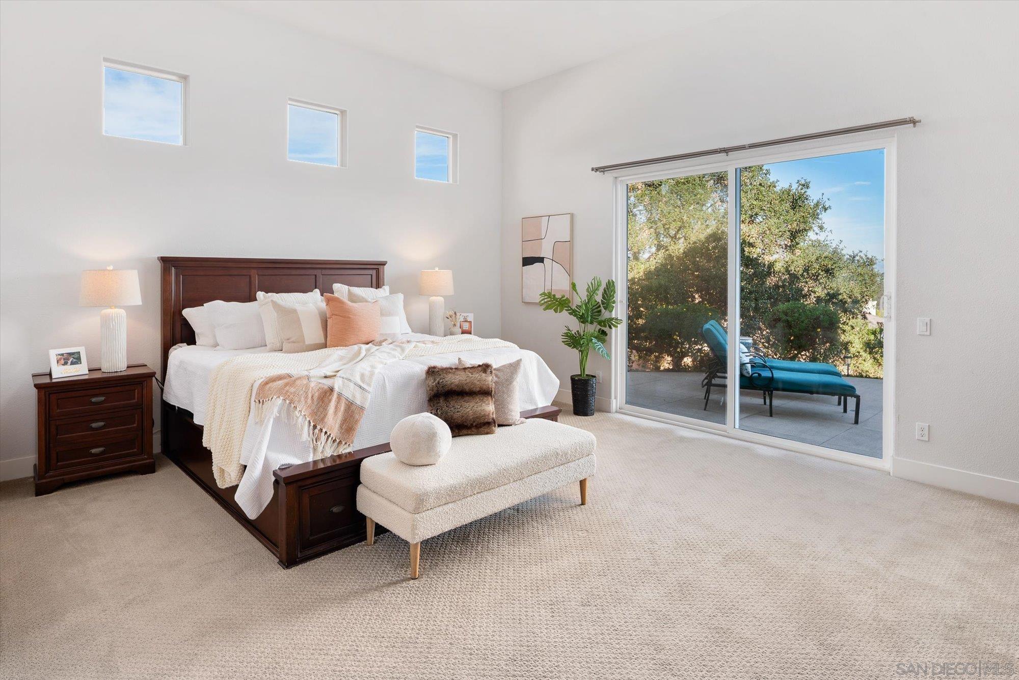 Detail Gallery Image 26 of 75 For 1725  Continental Lane, Escondido,  CA 92029 - 5 Beds | 3/1 Baths