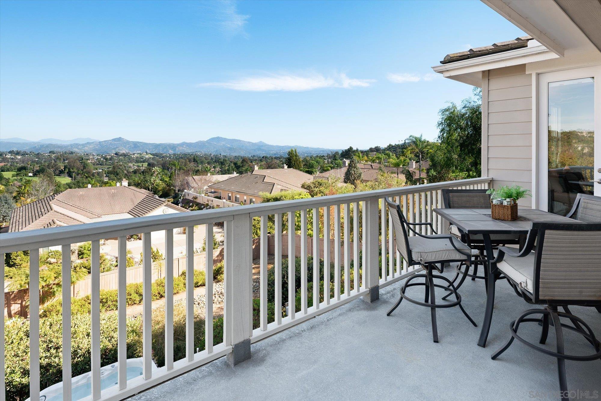 Detail Gallery Image 39 of 75 For 1725  Continental Lane, Escondido,  CA 92029 - 5 Beds | 3/1 Baths