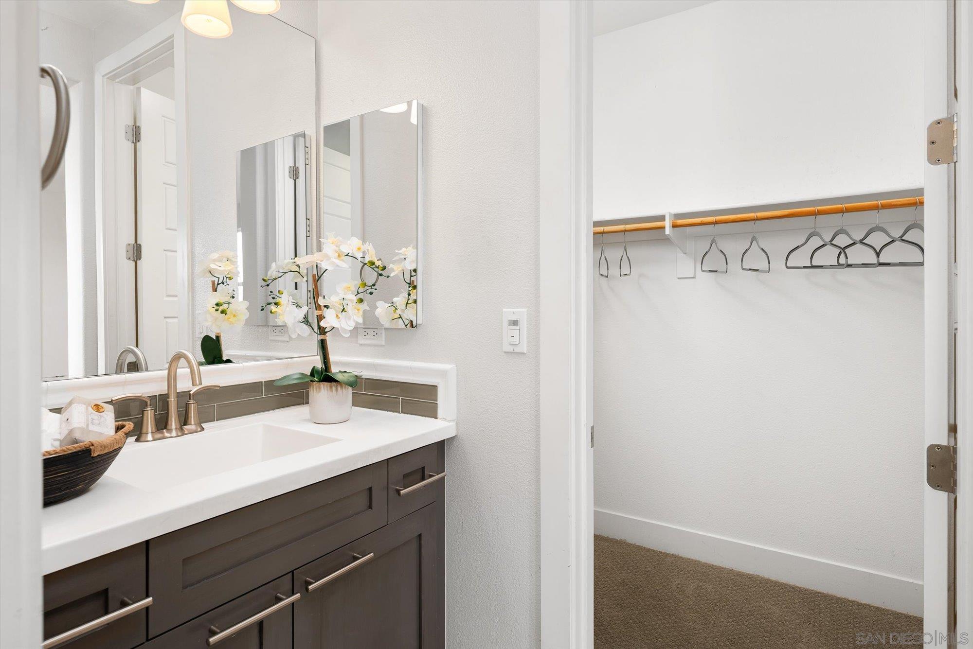 Detail Gallery Image 55 of 75 For 1725  Continental Lane, Escondido,  CA 92029 - 5 Beds | 3/1 Baths