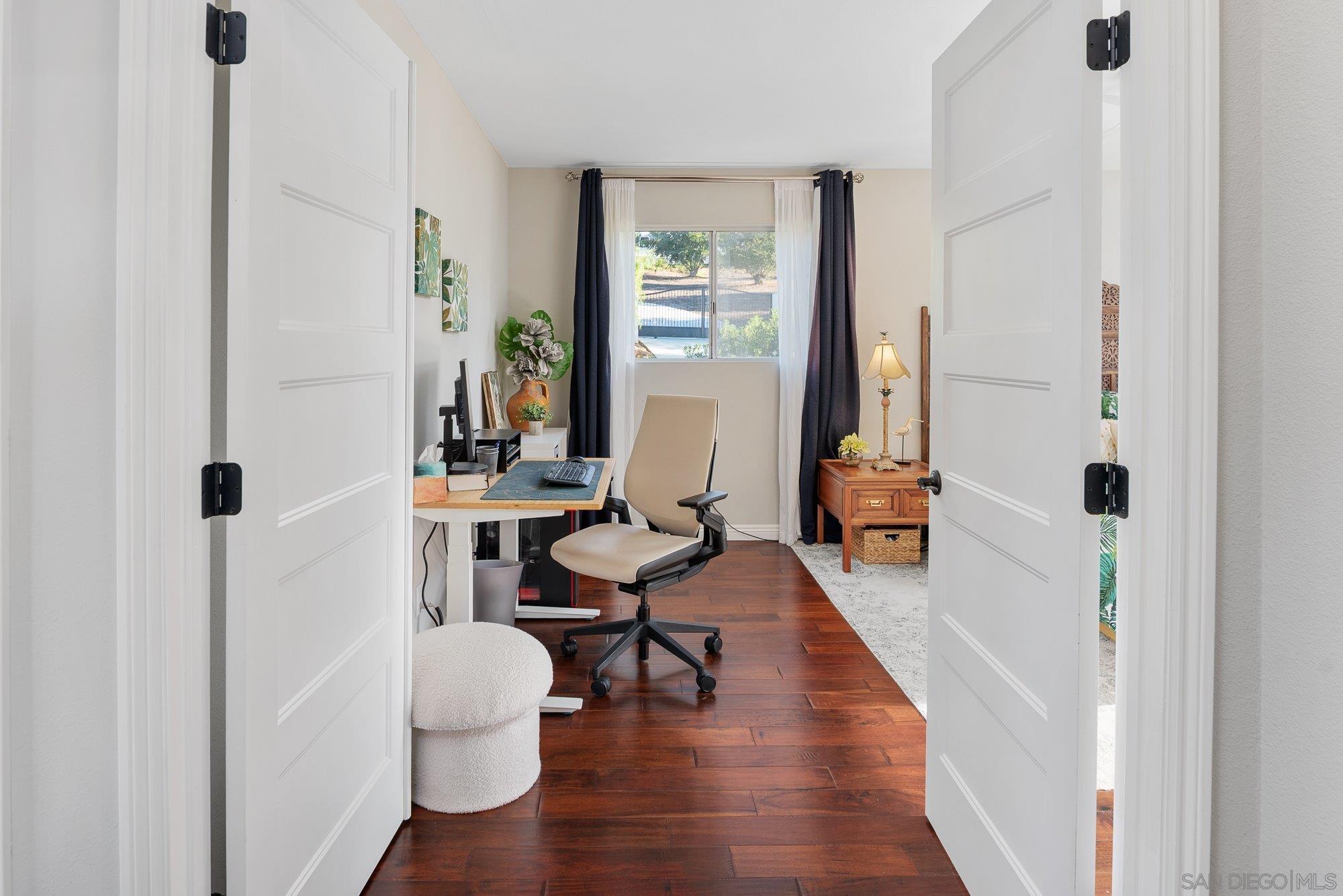 Detail Gallery Image 28 of 74 For 1322  Loma De Paz, Escondido,  CA 92027 - 3 Beds | 2/1 Baths