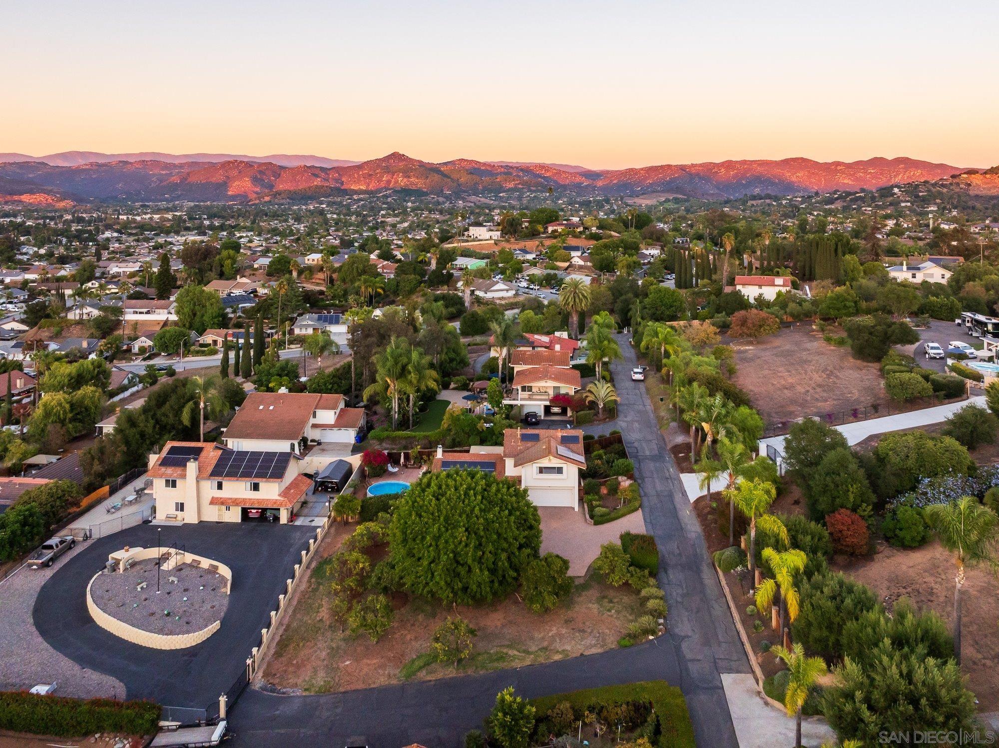 Detail Gallery Image 72 of 74 For 1322  Loma De Paz, Escondido,  CA 92027 - 3 Beds | 2/1 Baths