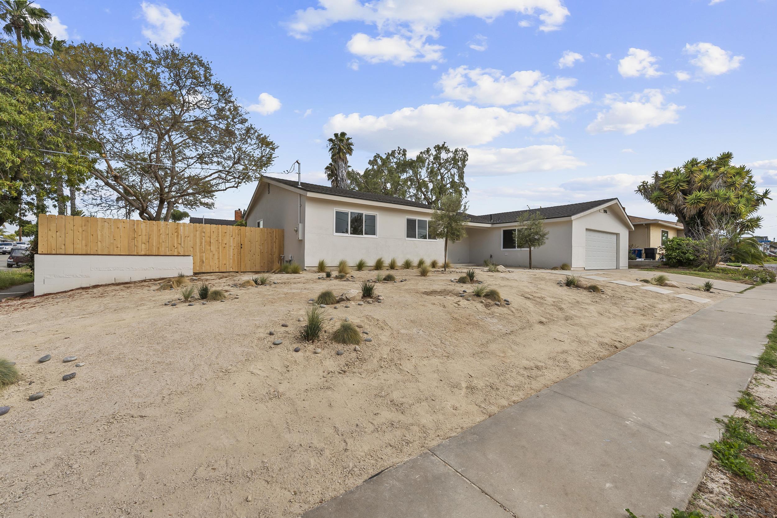 Detail Gallery Image 4 of 33 For 195  Montebello St, Chula Vista,  CA 91910 - 3 Beds | 2 Baths