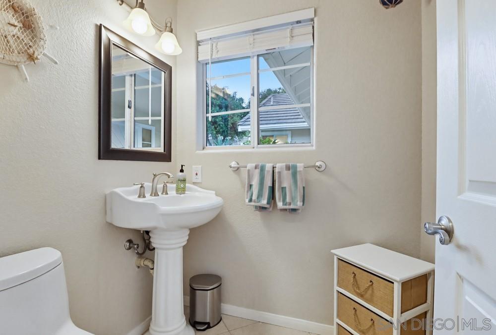 Detail Gallery Image 37 of 72 For 320  Jonah Rd, Escondido,  CA 92027 - 4 Beds | 2/1 Baths