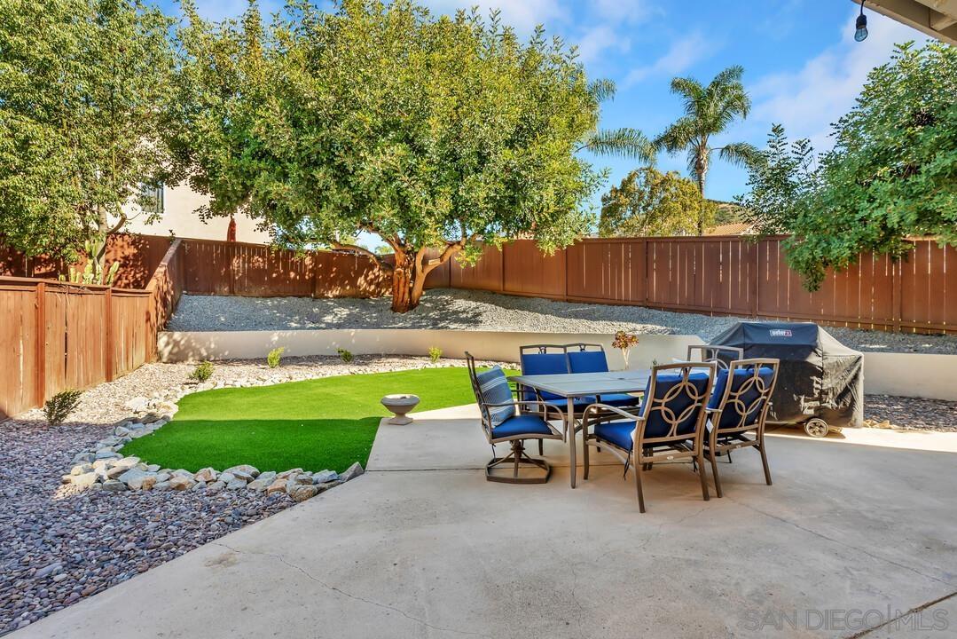 Detail Gallery Image 33 of 43 For 8786  Gracilior Ct, Escondido,  CA 92026 - 5 Beds | 3 Baths